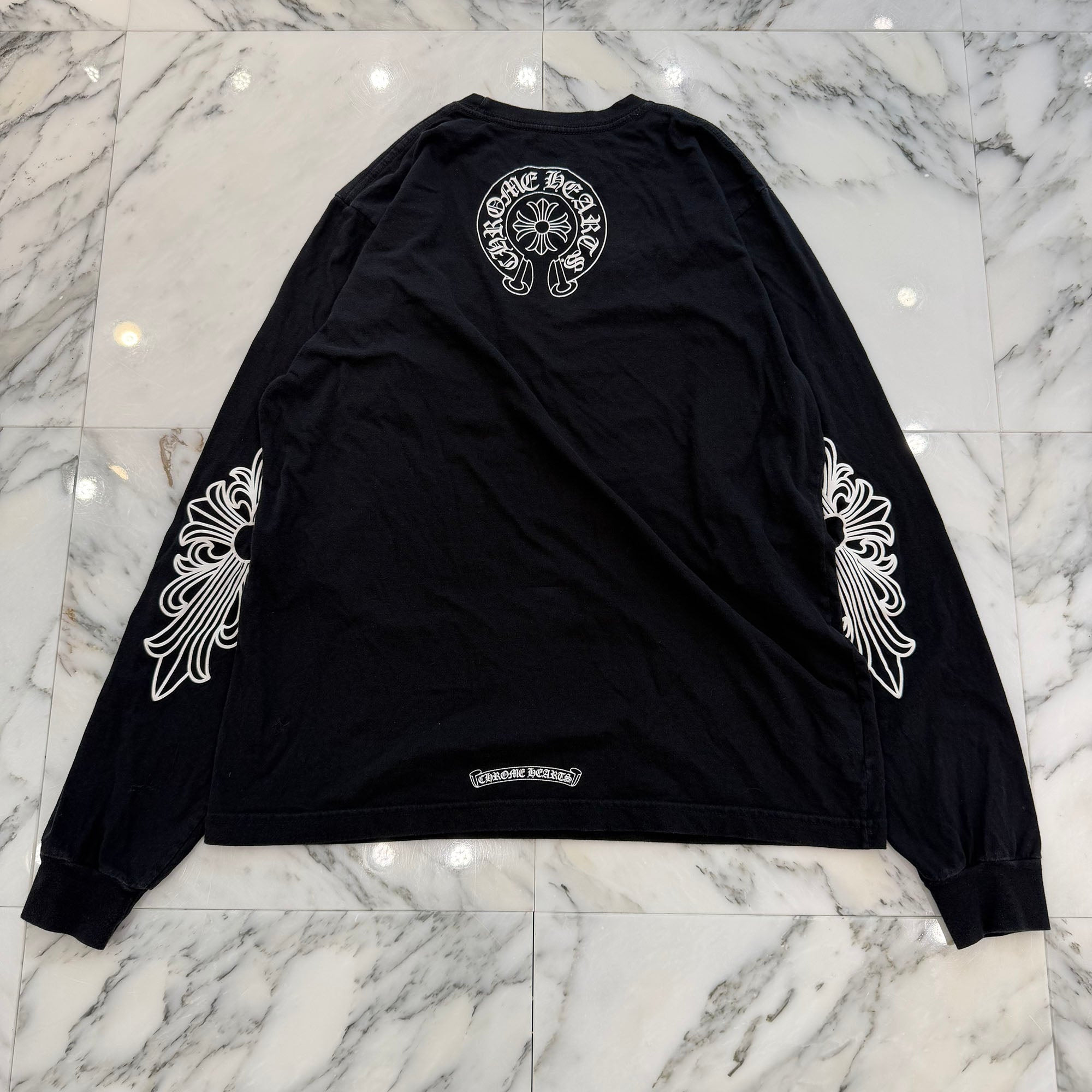 CHROME HEARTS Floral Cross Horseshoe Neck Logo Long Sleeve Tee Size L クロムハーツ フローラルクロス ホースシュー ネックロゴ ロングスリーブ Tシャツ サイズL