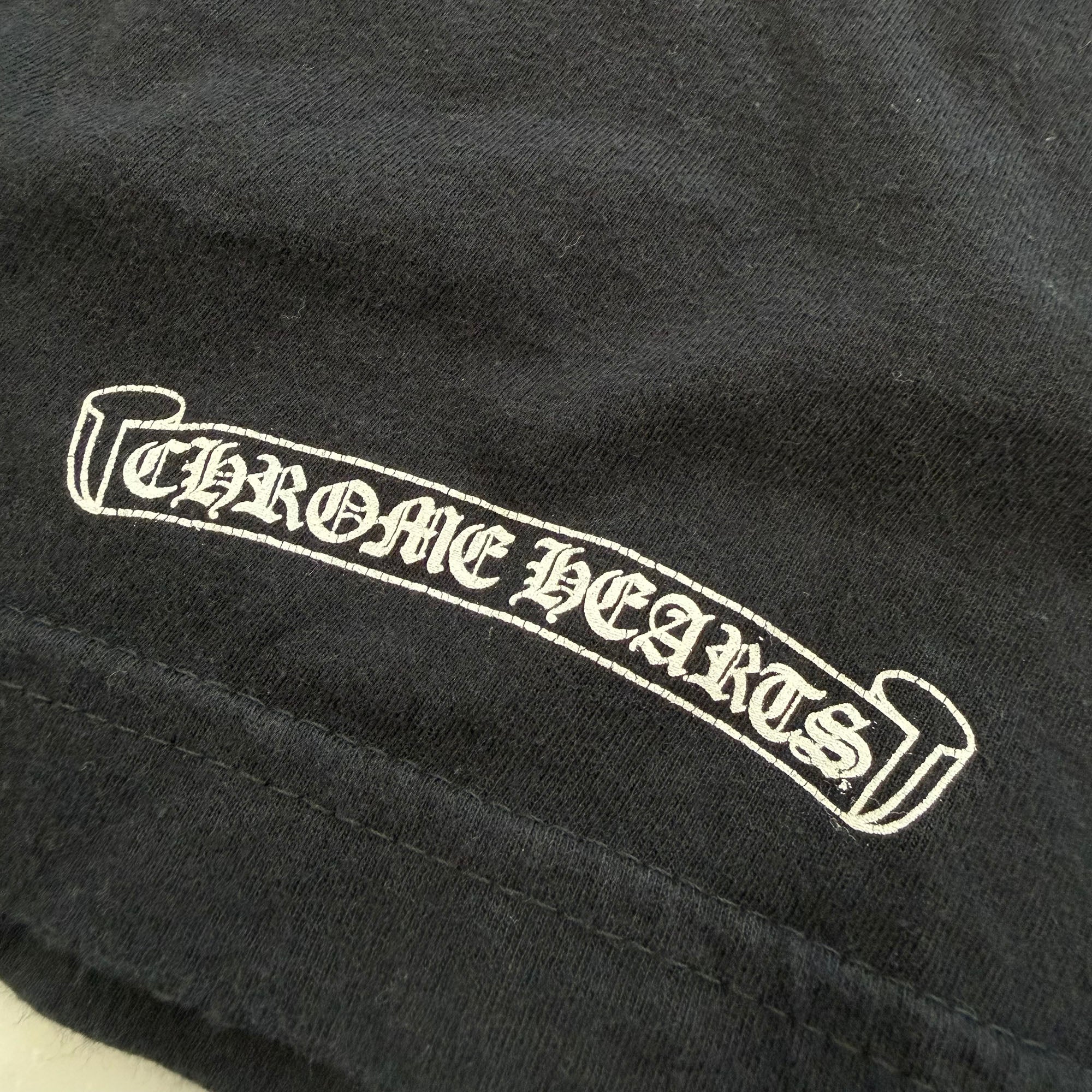 CHROME HEARTS Floral Cross Horseshoe Neck Logo Long Sleeve Tee Size L クロムハーツ フローラルクロス ホースシュー ネックロゴ ロングスリーブ Tシャツ サイズL