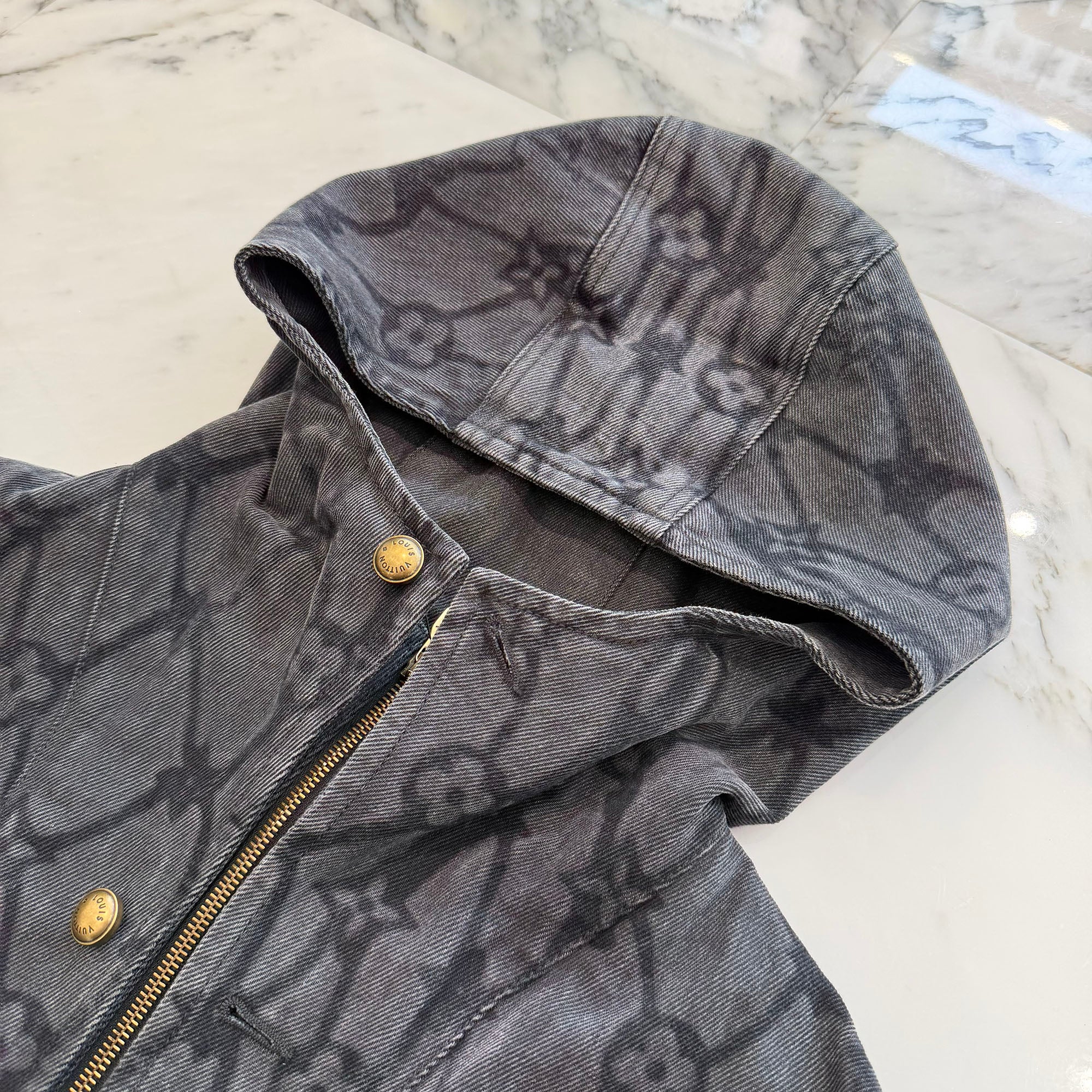 LOUIS VUITTON 2024SS Monogram Hoodie Denim Jacket HRA15W Size 50 ルイヴィトン モノグラム フーディ デニム ジャケット サイズ50