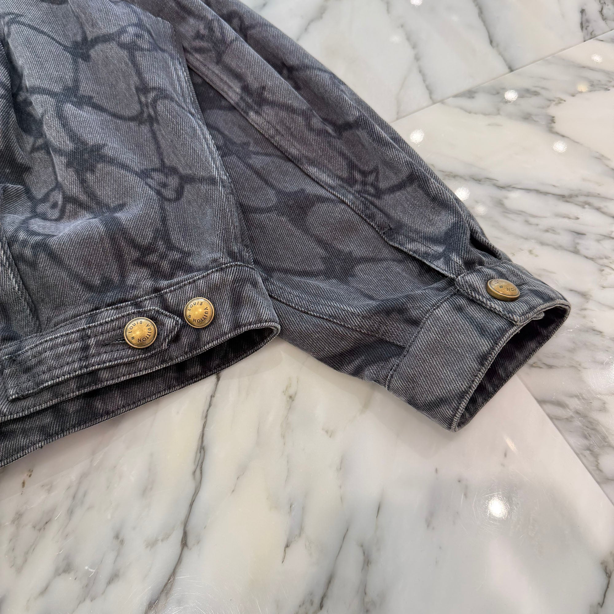 LOUIS VUITTON 2024SS Monogram Hoodie Denim Jacket HRA15W Size 50 ルイヴィトン モノグラム フーディ デニム ジャケット サイズ50
