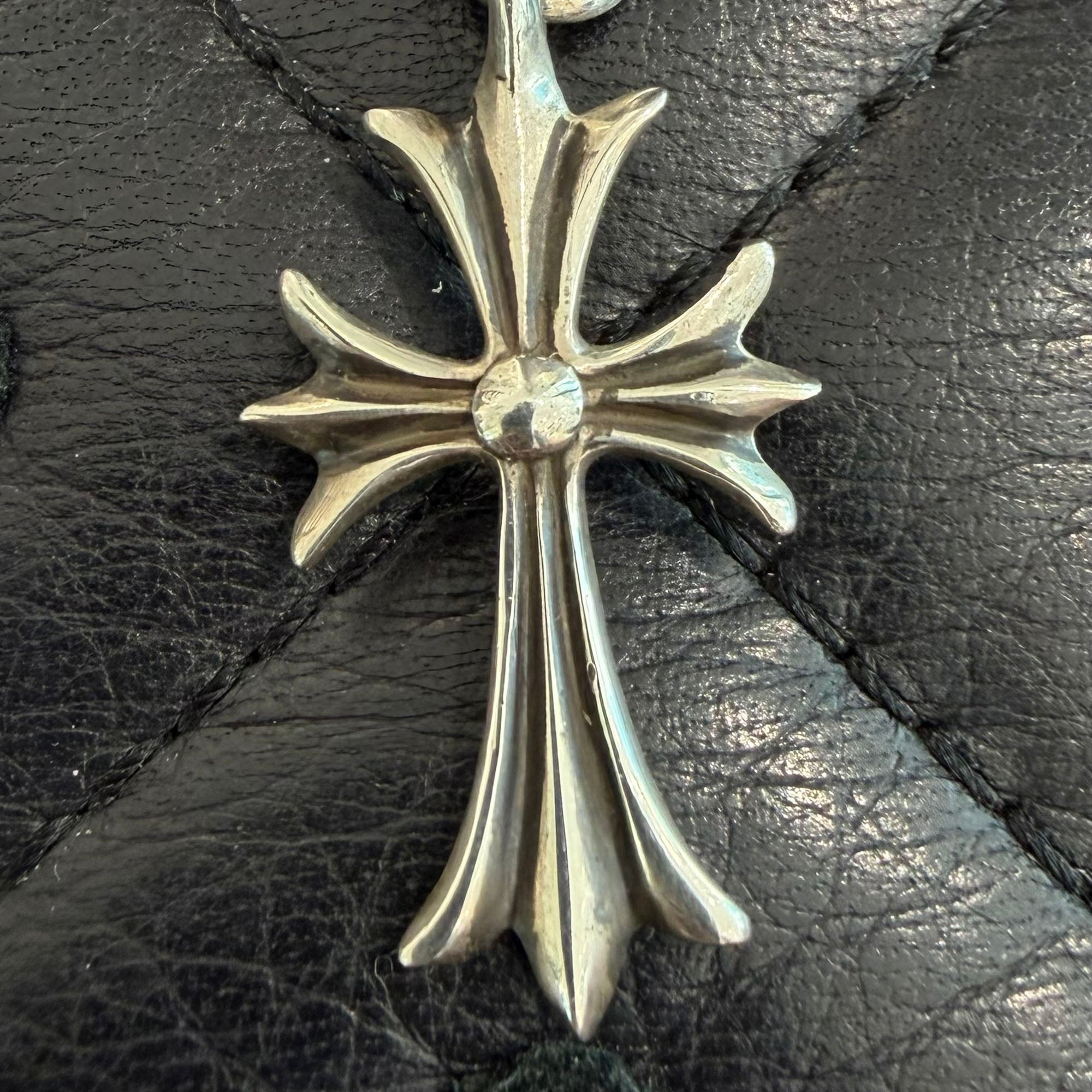 CHROME HEARTS 1 Ball Tiny Cross Charm Pendant Top クロムハーツ 1 ボール タイニークロス チャーム ペンダントトップ