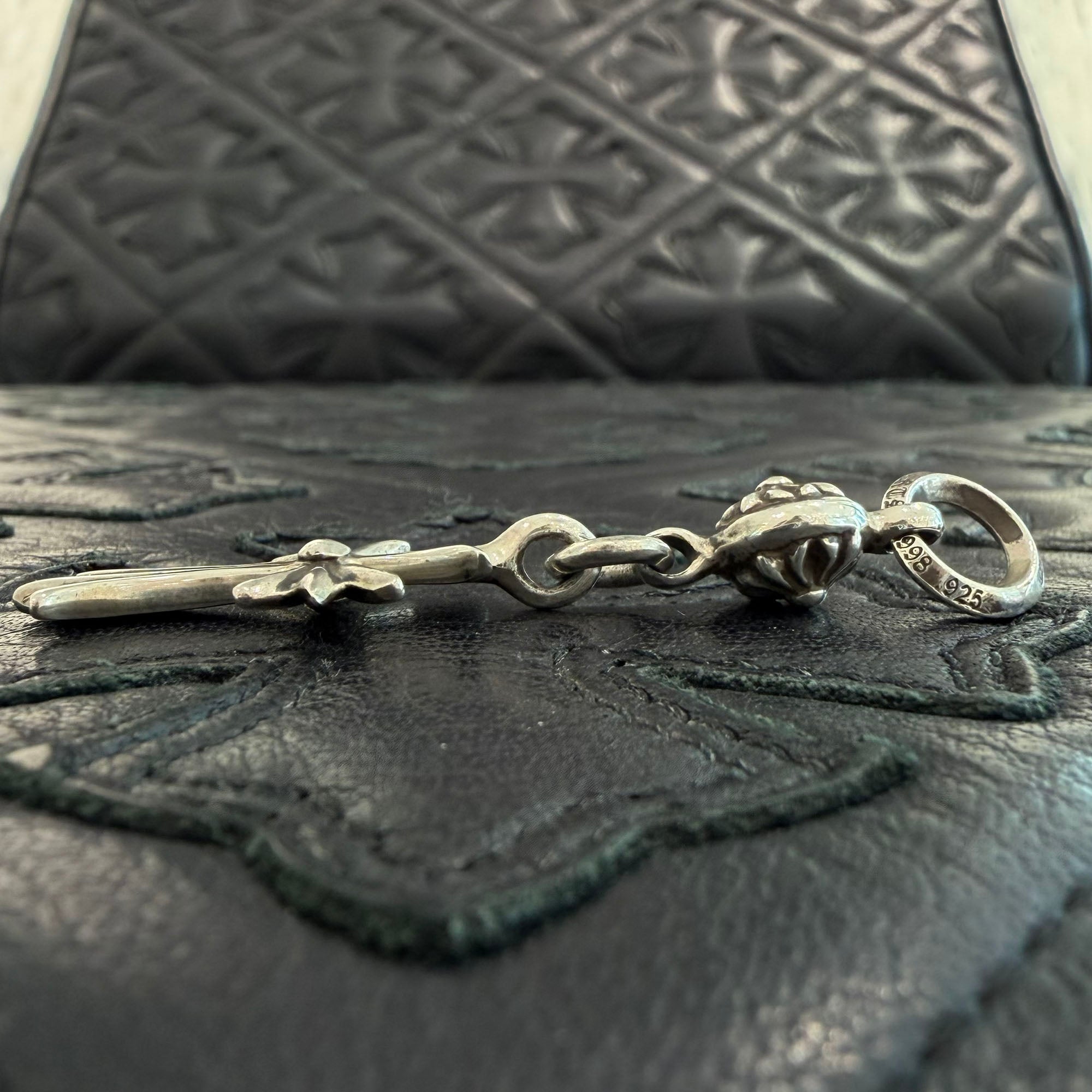 CHROME HEARTS 1 Ball Tiny Cross Charm Pendant Top クロムハーツ 1 ボール タイニークロス チャーム ペンダントトップ