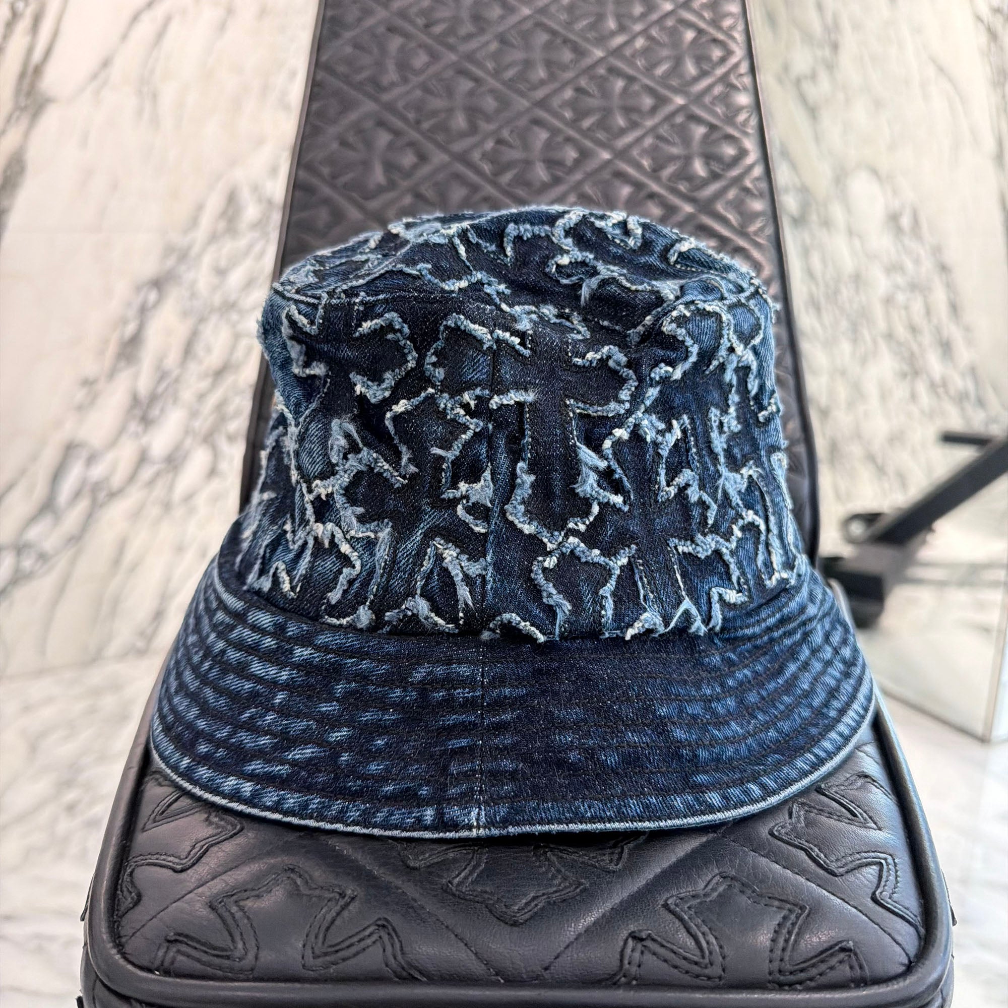 CHROME HEARTS Dagger Cross Patch Denim Bucket Hat Size S (56cm) クロムハーツ ダガークロスパッチ デニム バケットハット サイズS (56cm)