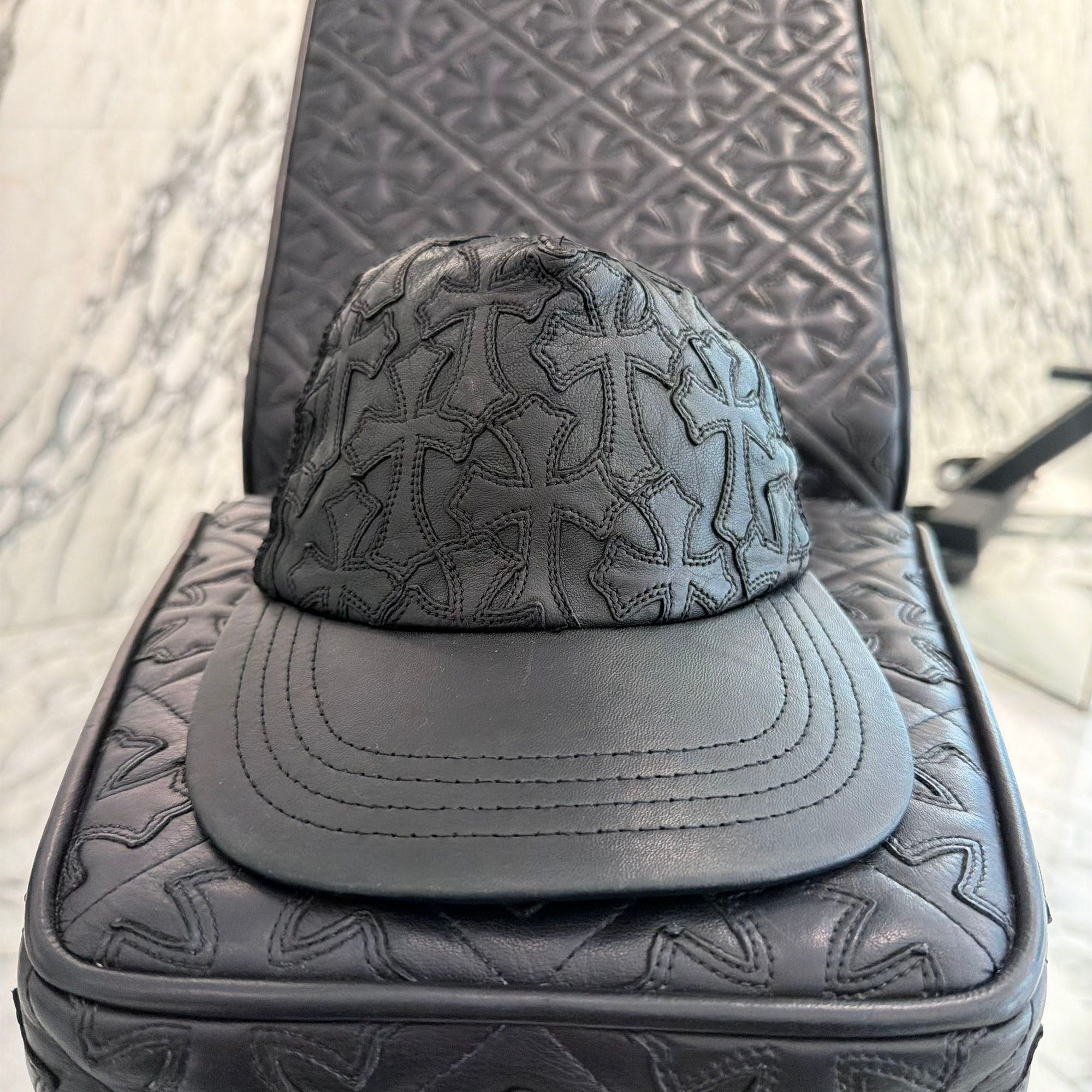 CHROME HEARTS Cemetary Cross Leather Patch Trucker Cap クロムハーツ セメタリークロス レザーパッチ トラッカーキャップ