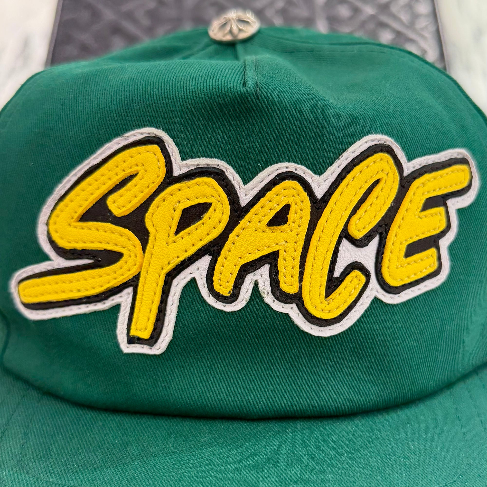 CHROME HEARTS × MATTY BOY "SPACE" Trucker Cap Size ONE SIZE (53-60) クロムハーツ × マッティボーイ "スペース" トラッカーキャップ サイズONE SIZE (53-60)