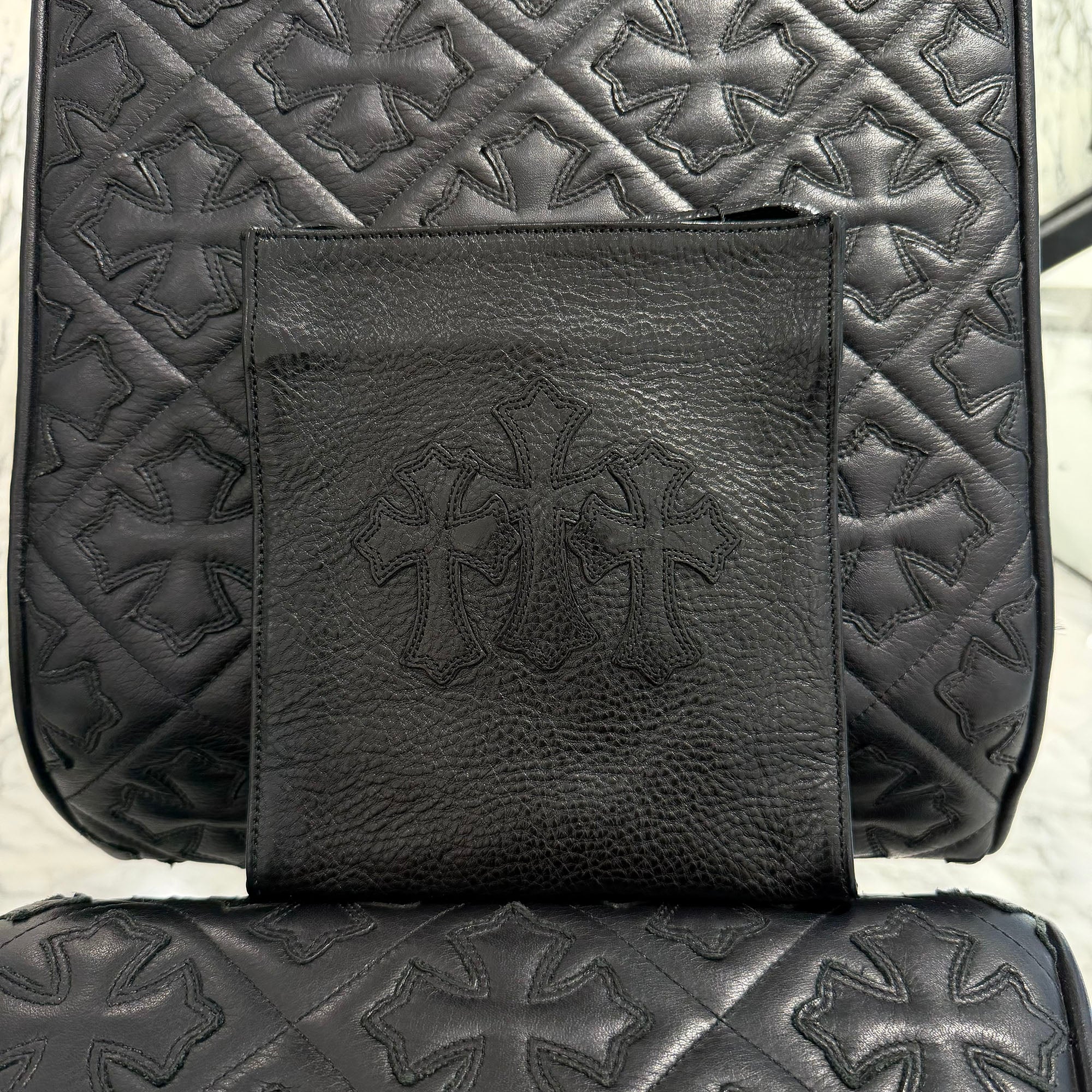 CHROME HEARTS Square Pocket 3 Cemetery Cross Leather Patch Shoulder Bag クロムハーツ スクエアポケット 3セメタリークロス レザーパッチ ショルダーバッグ