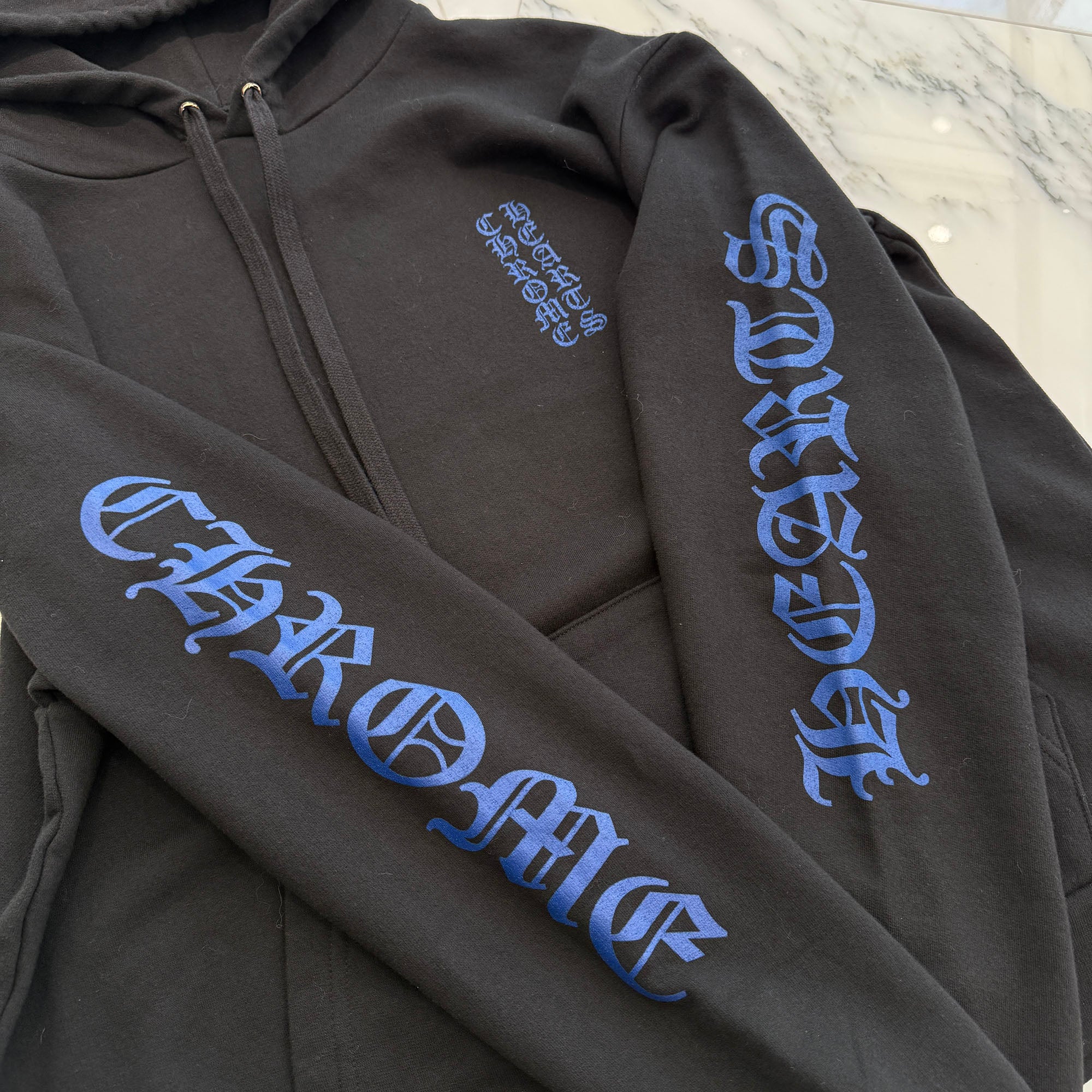 CHROME HEARTS Vertical Logo Pullover Hoodie Size M クロムハーツ ヴァーティカルロゴ プルオーバーフーディー サイズM