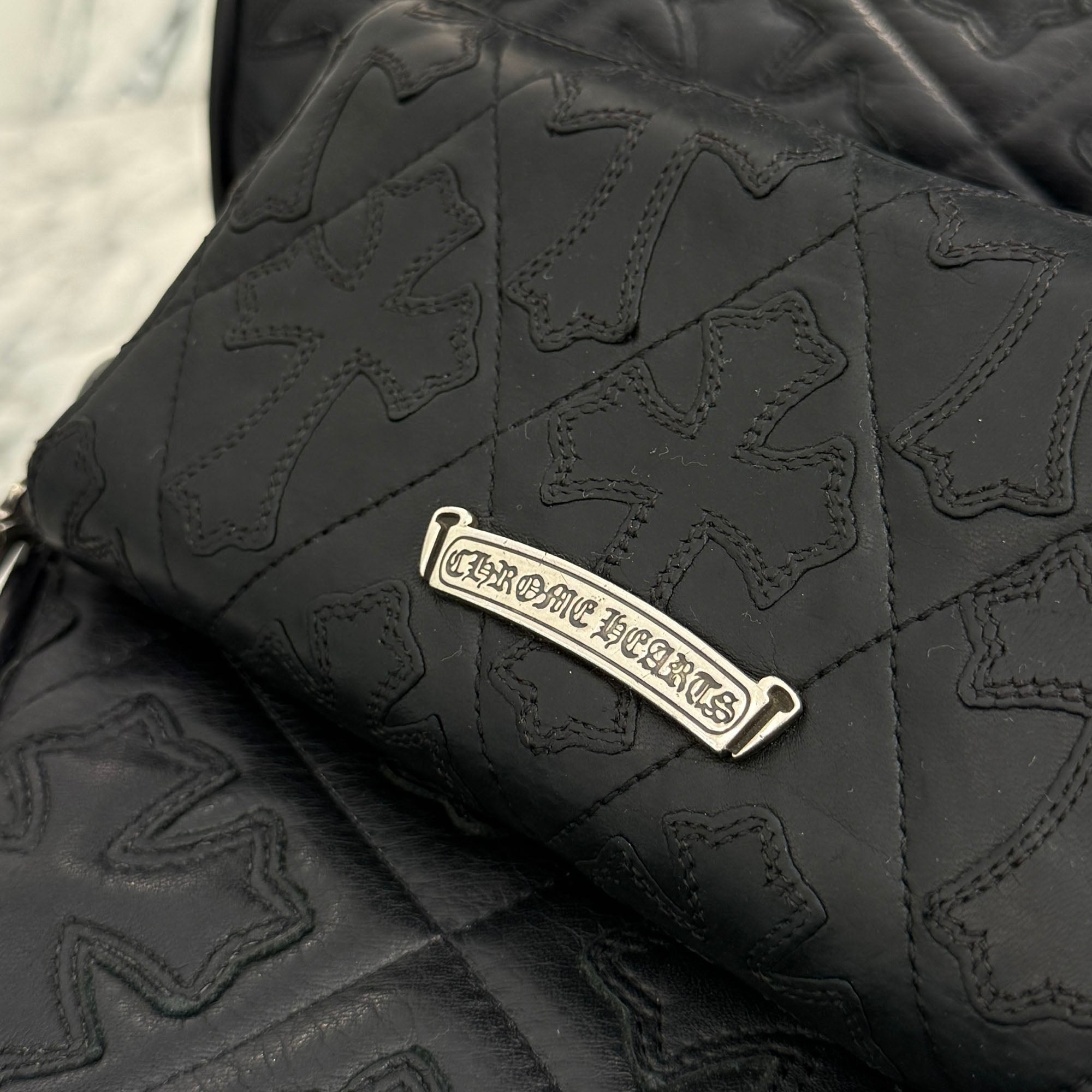 CHROME HEARTS Cemetery Cross Leather Patch Quilting Leather Wallet クロムハーツ セメタリークロス レザーパッチ キルティングレザー ウォレット