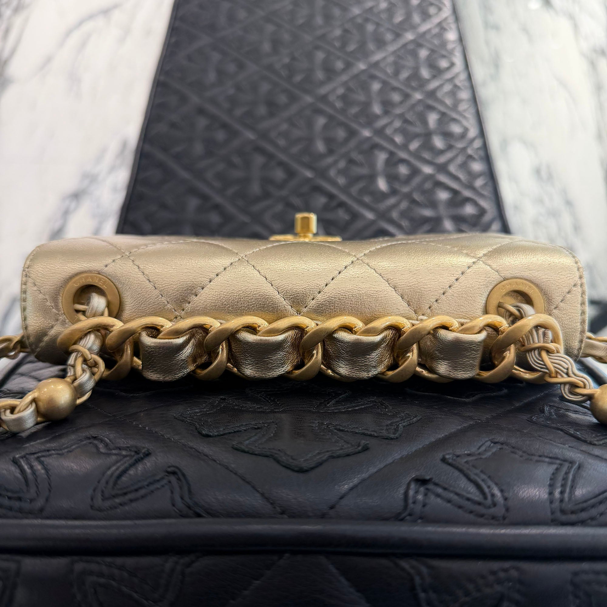CHANEL 2022SS Mini Matelassé Chain Flap Chain Shoulder Bag シャネル ミニマトラッセ フラップチェーンショルダーバッグ
