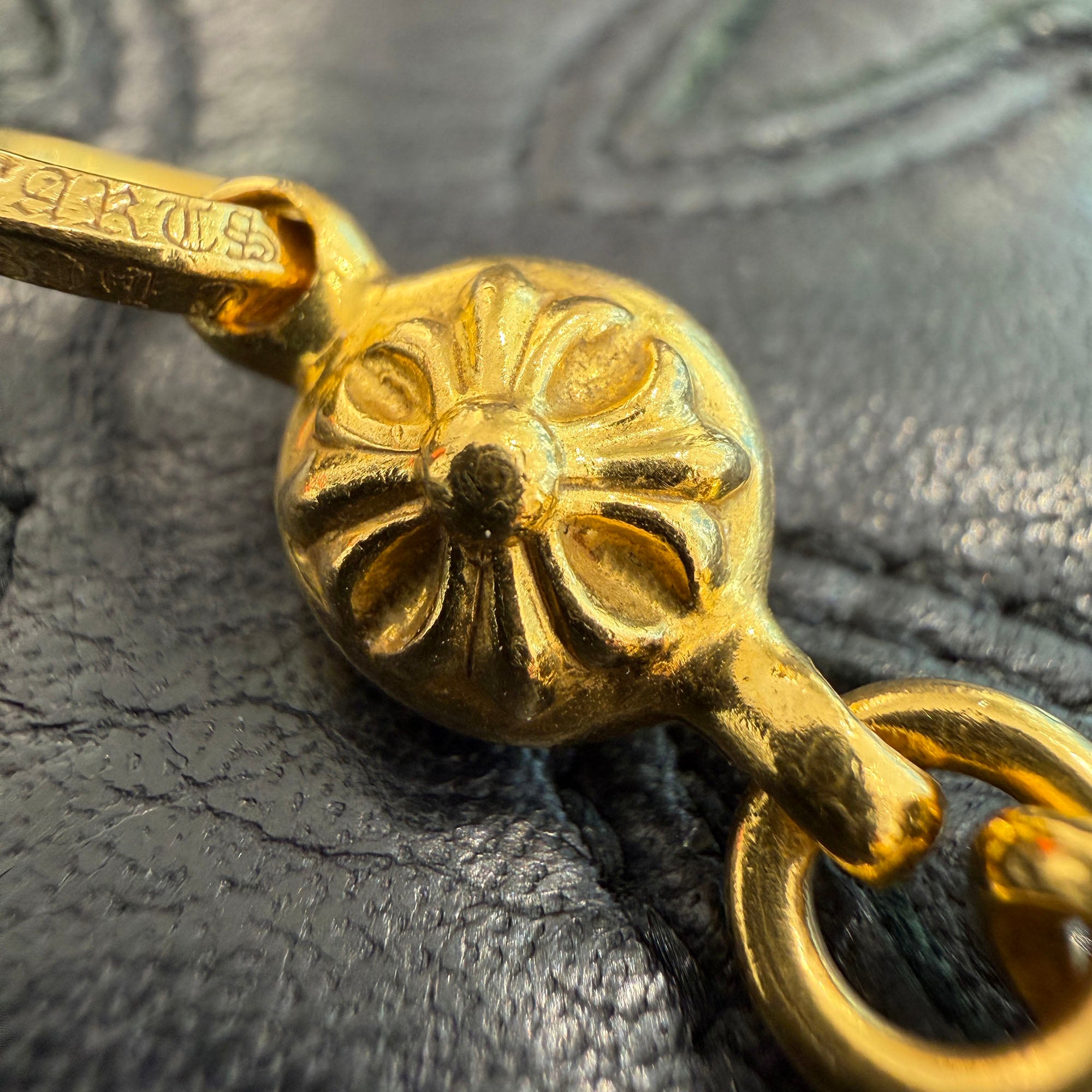 CHROME HEARTS 22K 1 Ball Tiny Cross Charm Neckless Top クロムハーツ 22K 1ボール タイニークロスチャーム ネックレストップ