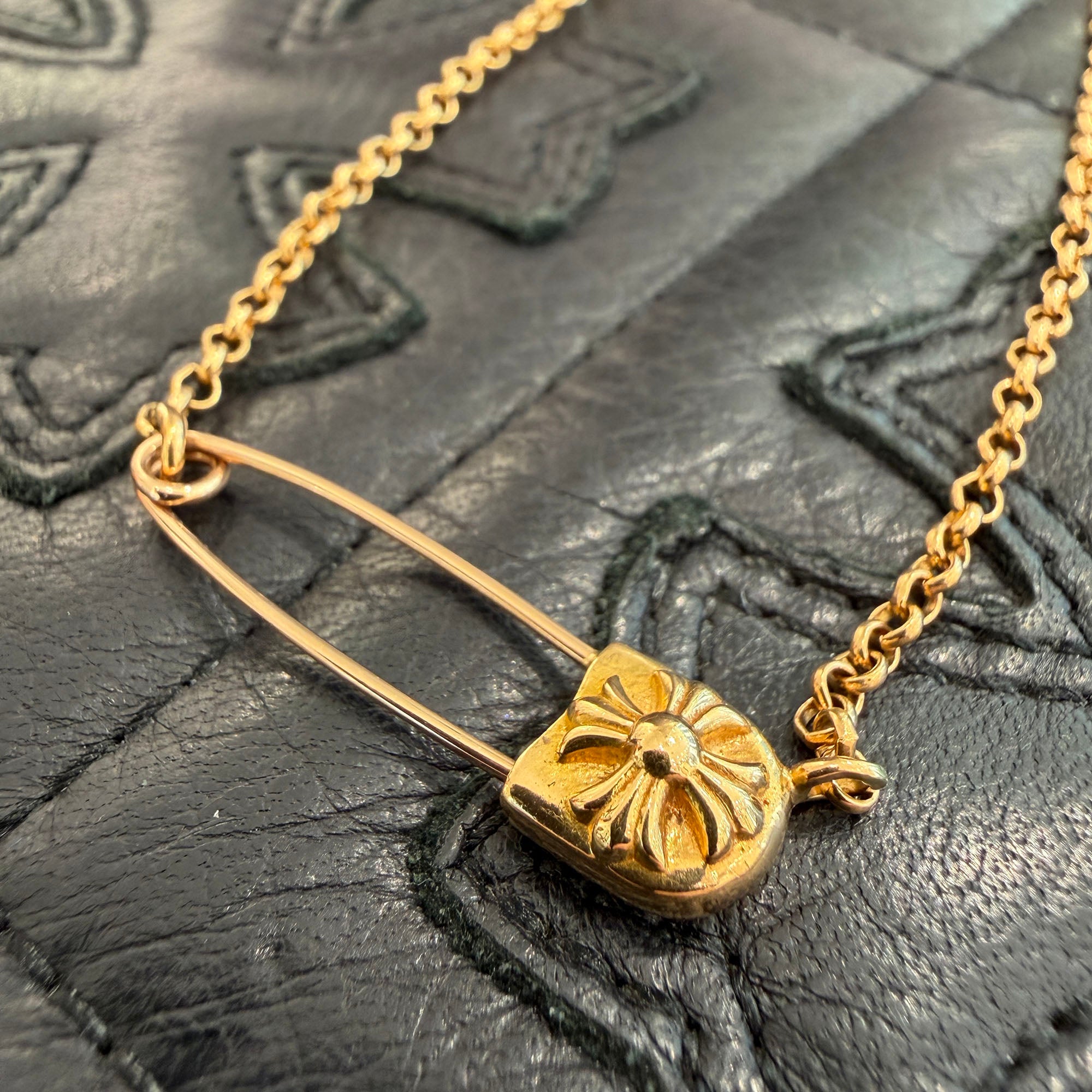 CHROME HEARTS 22K Safety Pin Roll Chain Necklace Size 18 Inch クロムハーツ 22K セーフティピン ロールチェーン ネックレス 18インチ