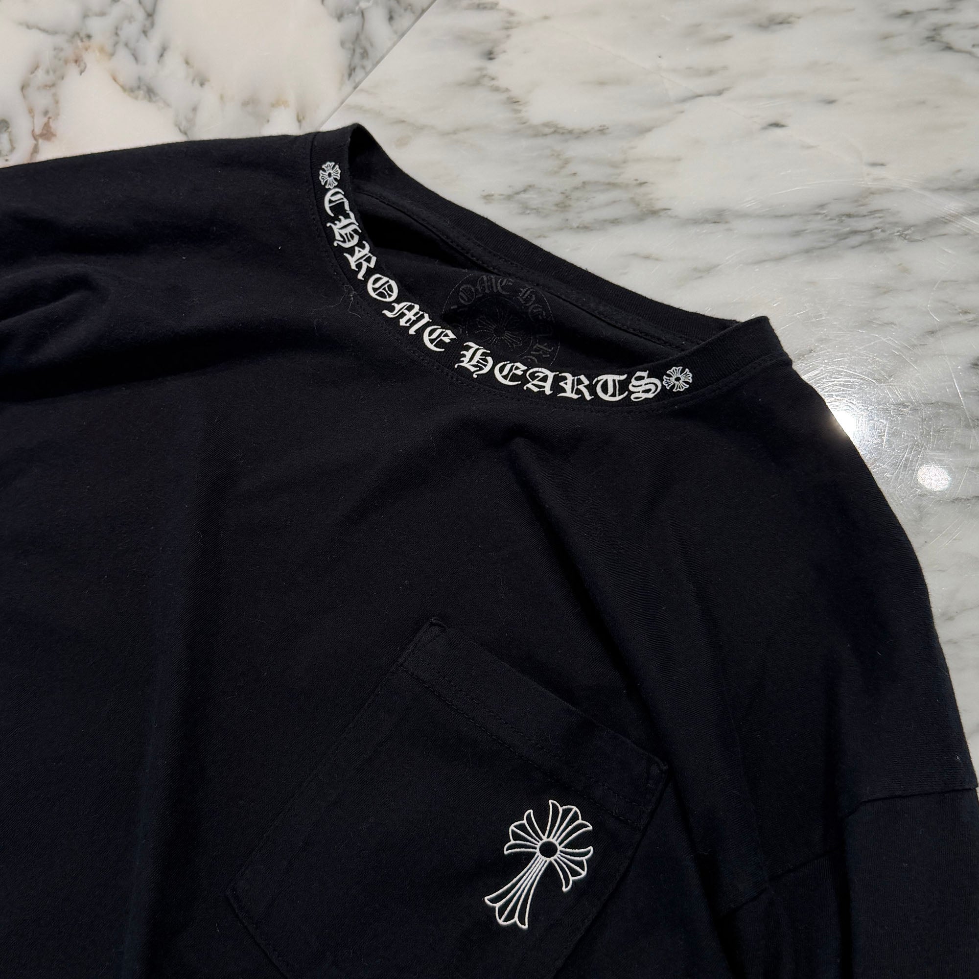 CHROME HEARTS Script Cross Neck Logo Long Sleeve Tee Size XL クロムハーツ スクリプトクロス ネックロゴ ロングスリーブ Tシャツ サイズXL