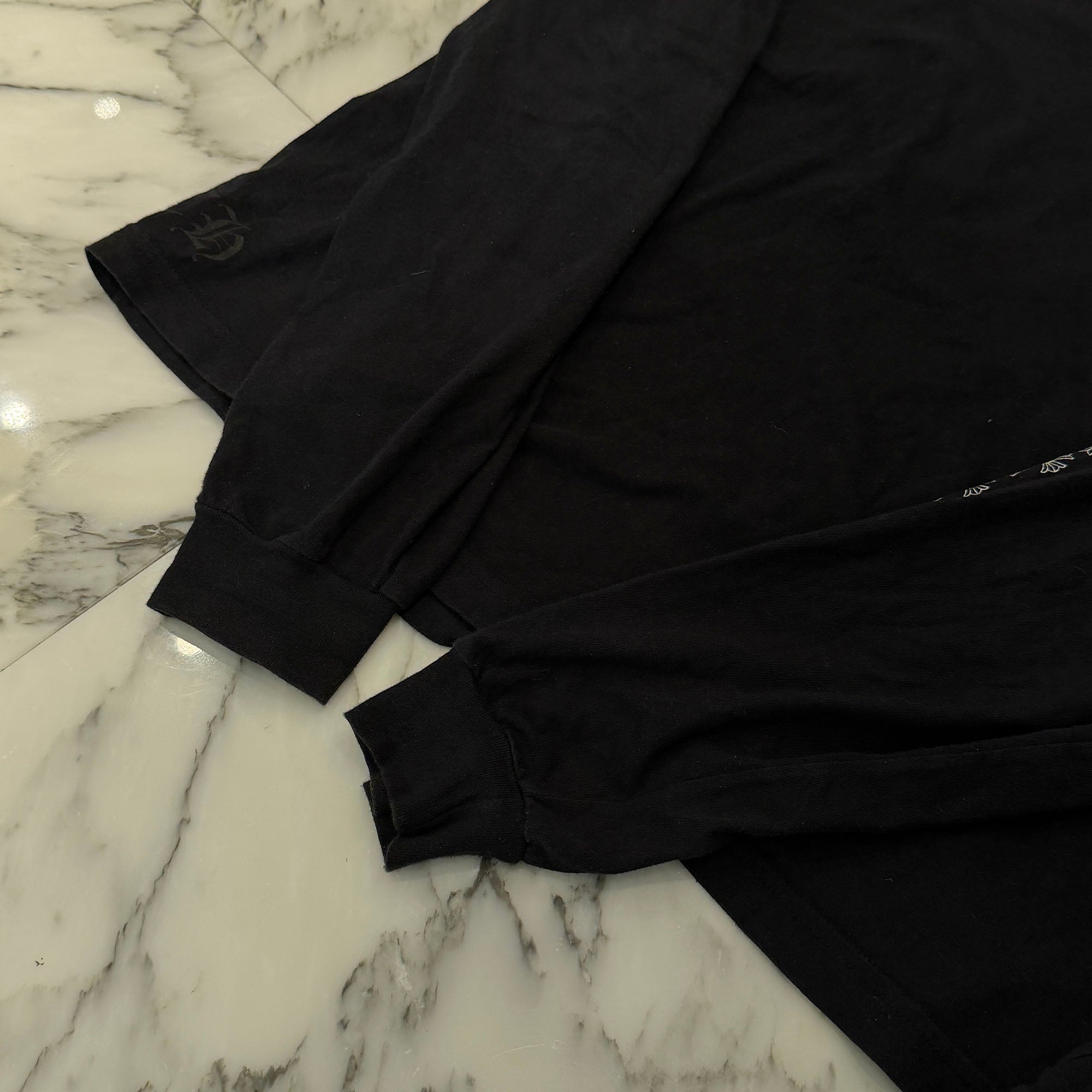 CHROME HEARTS Script Cross Neck Logo Long Sleeve Tee Size XL クロムハーツ スクリプトクロス ネックロゴ ロングスリーブ Tシャツ サイズXL