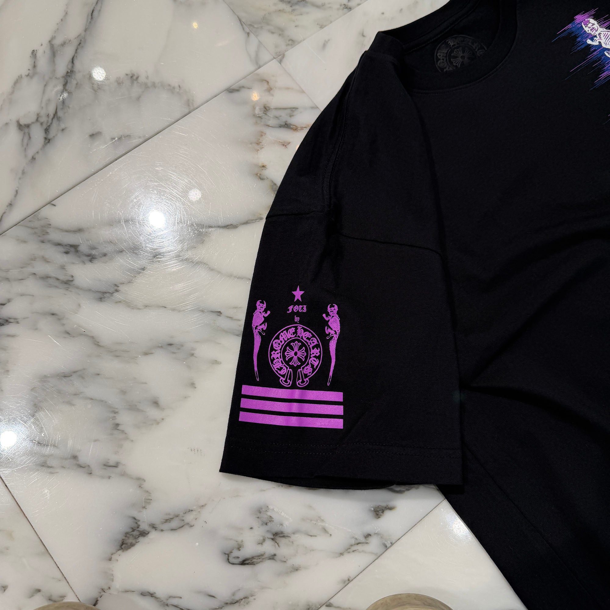 CHROME HEARTS FOTI "Static In The Signal 2026" Exhibition Jarvis Tee Size XL クロムハーツ フォティ "スタティック イン ザ シグナル 2026" エキジビション ジャービス  Tシャツ サイズXL