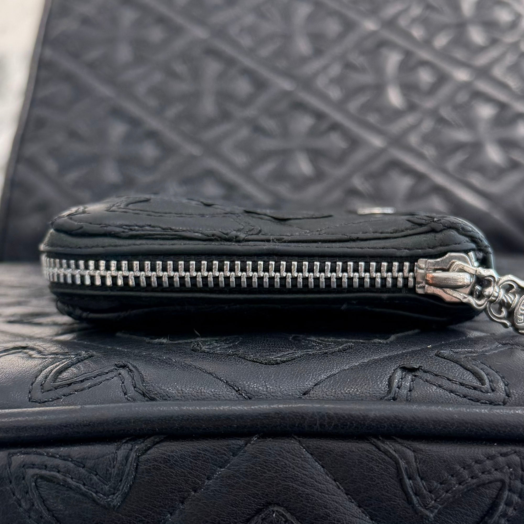 CHROME HEARTS Cemetery Cross Leather Patch Quilting Leather Wallet クロムハーツ セメタリークロス レザーパッチ キルティングレザー ウォレット