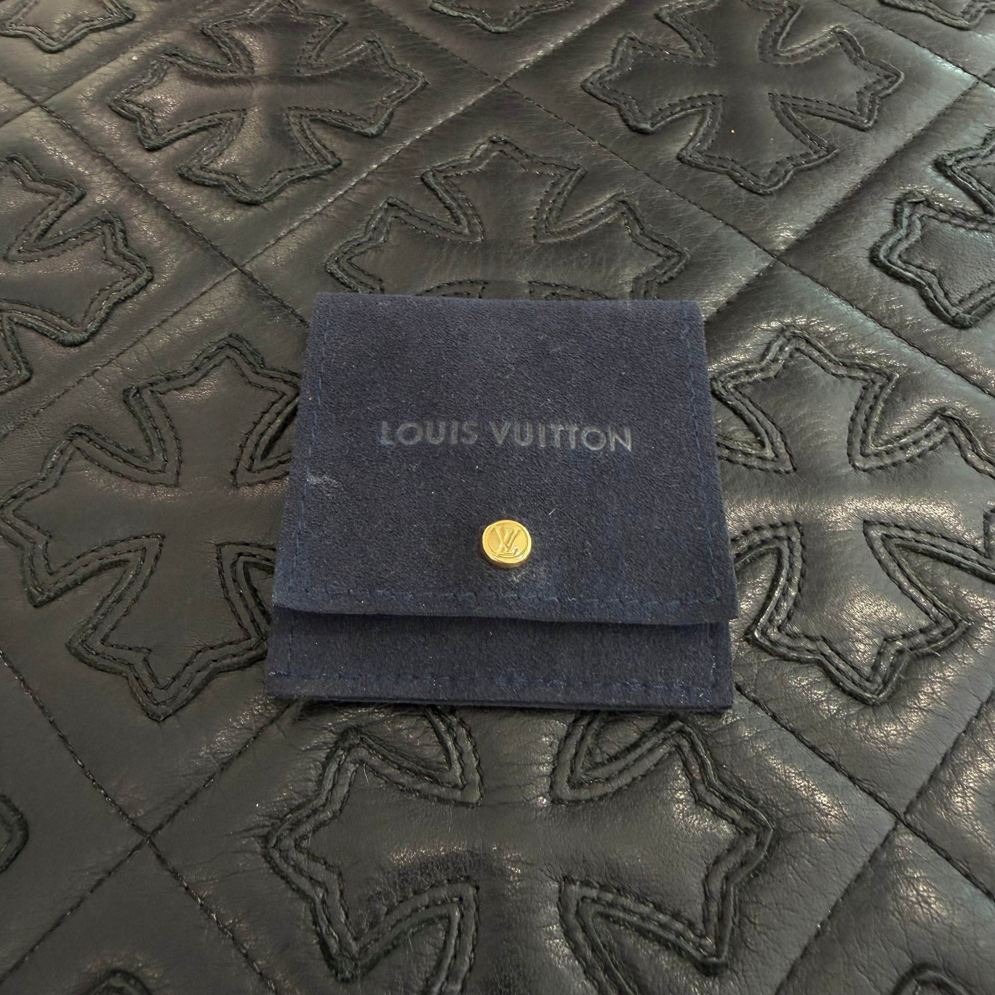 LOUIS VUITTON 2023AW Au750 WG Empreinte LV Ring Q9K97B Size 48 (約8号) ルイヴィトン Au750 ホワイトゴールド アンプラント LV リング サイズ48 (約8号)