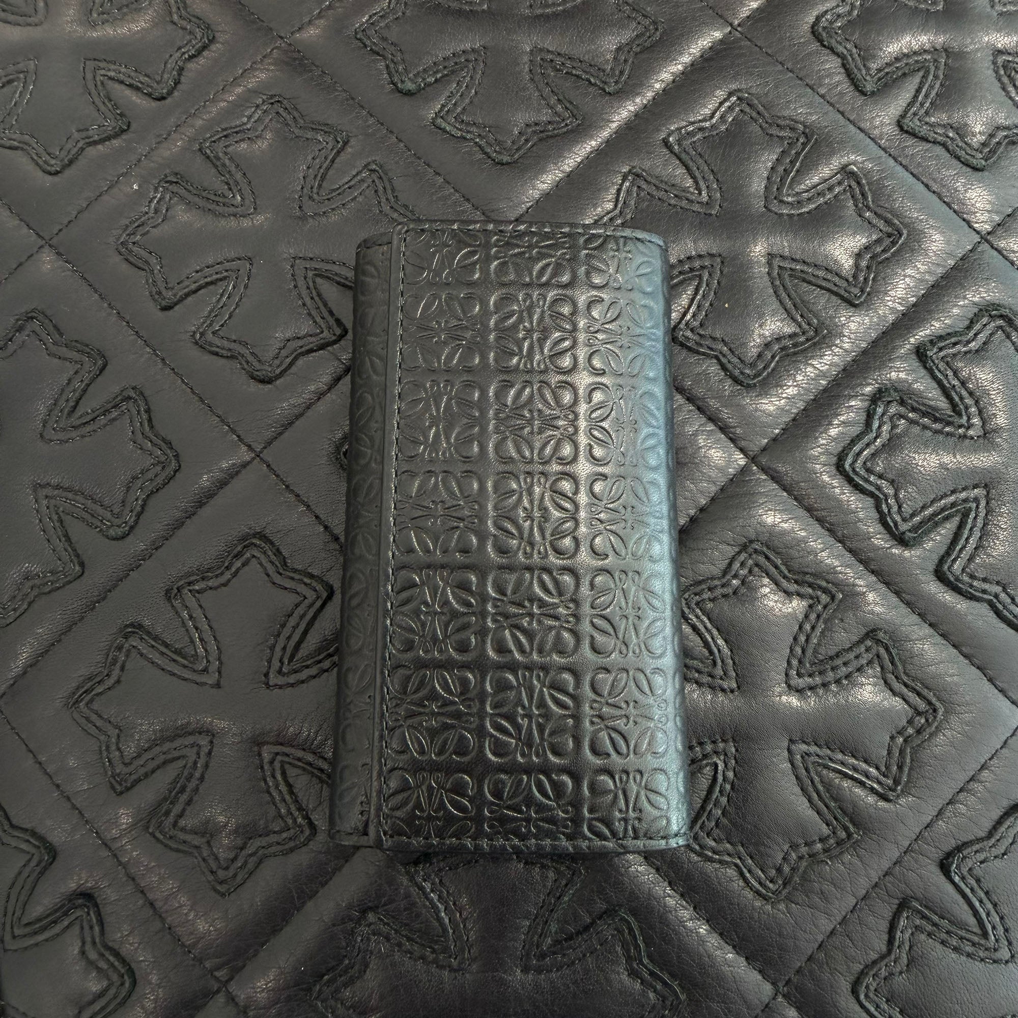 LOEWE Anagram Logo Repeat Key Case C499K92X01 ロエベ アナグラム ロゴ リピート キーケース