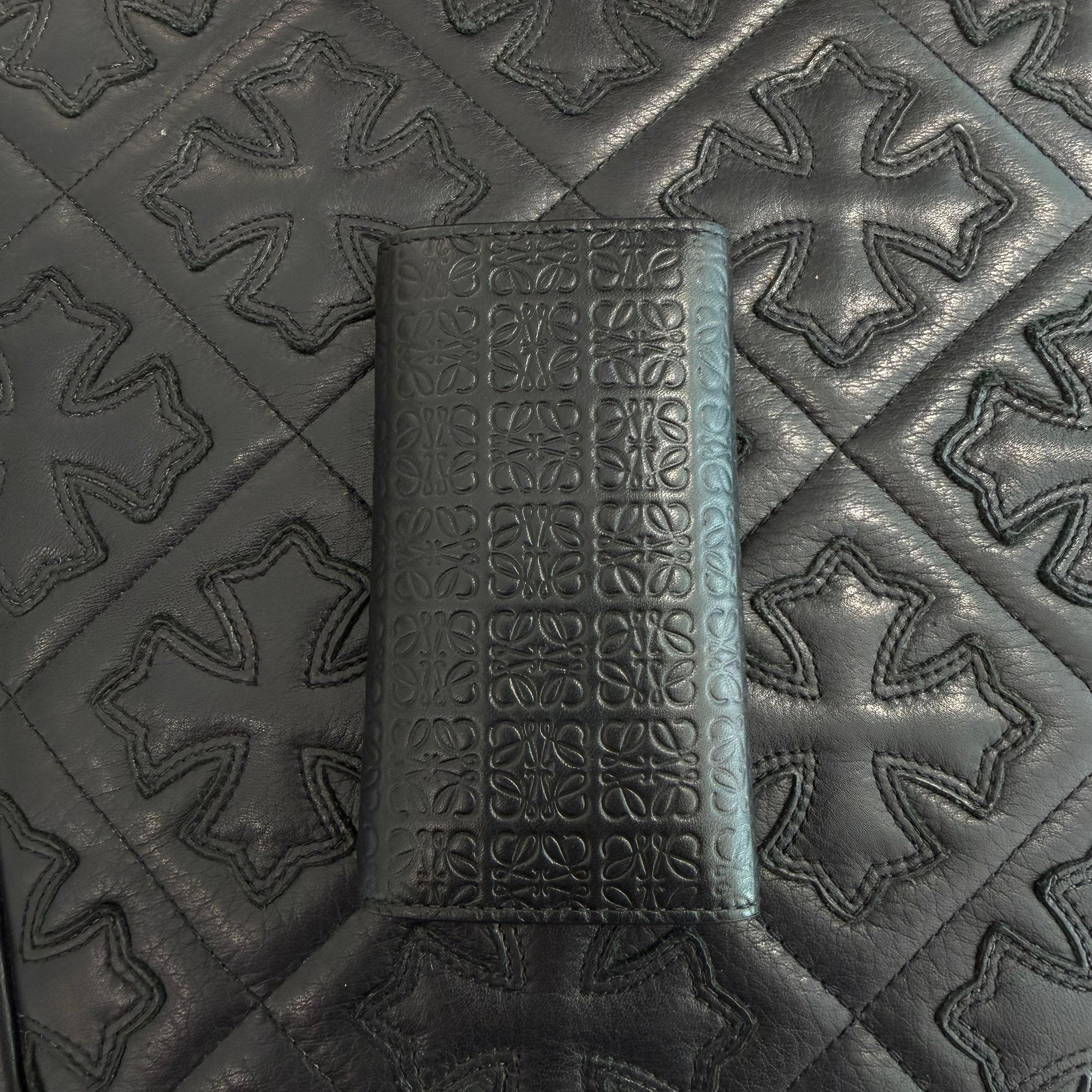 LOEWE Anagram Logo Repeat Key Case C499K92X01 ロエベ アナグラム ロゴ リピート キーケース