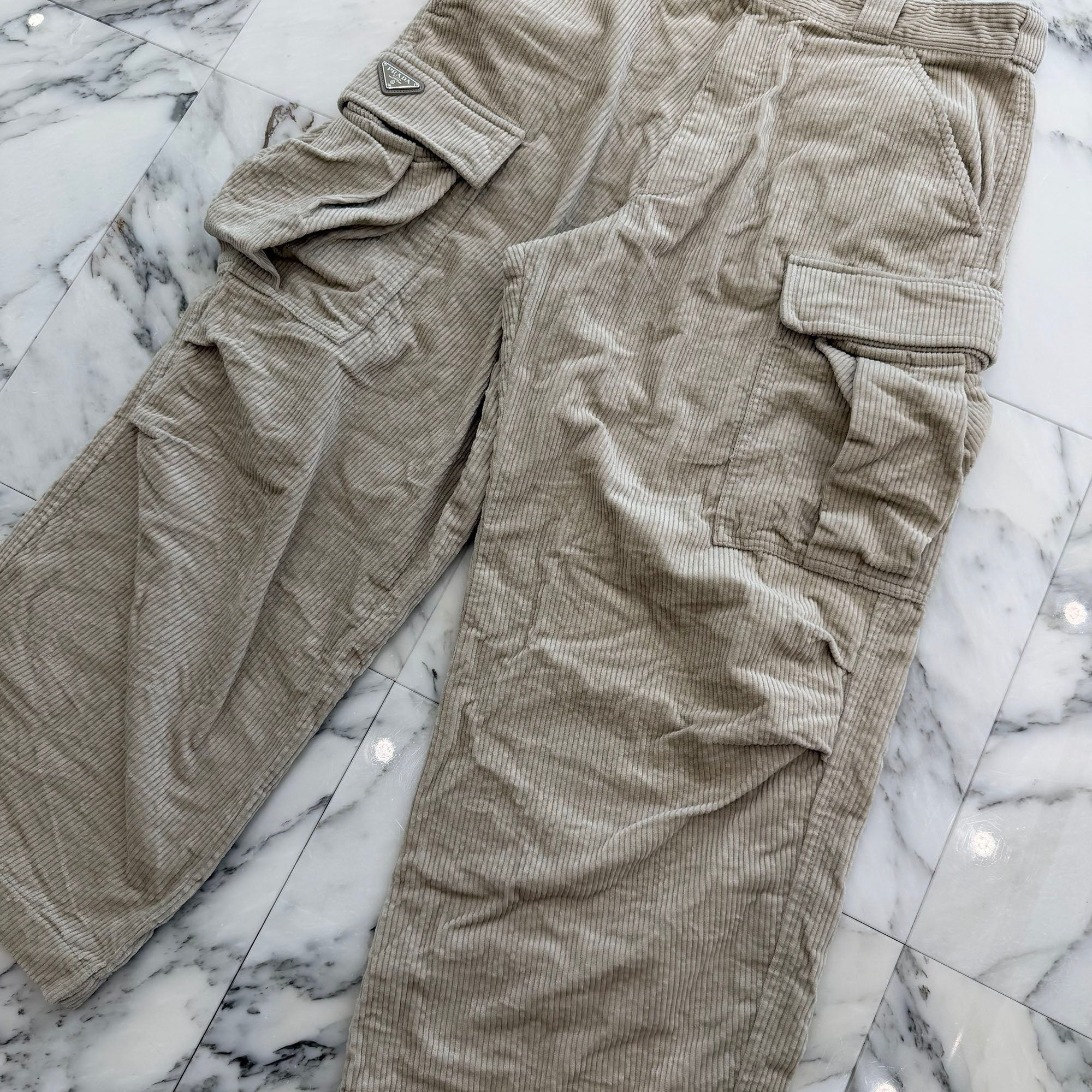 PRADA 2023AW Triangle Logo Plate Corduroy Cargo Pants SPH286 S222 1RL7 Size L プラダ トライアングルロゴプレート コーデュロイ カーゴパンツ サイズL