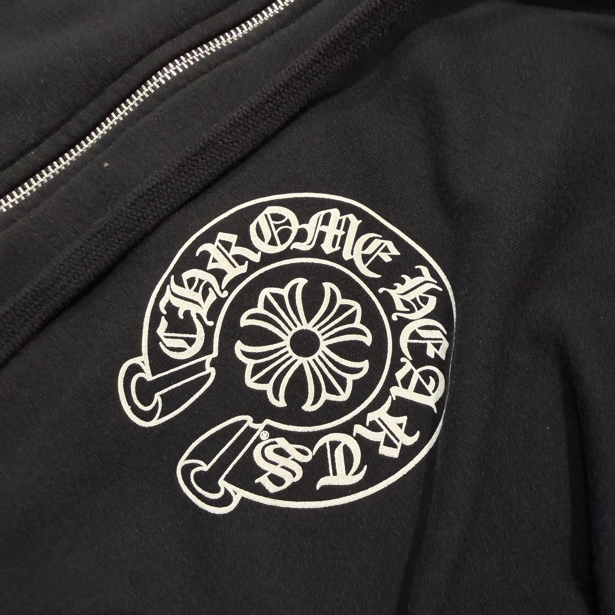 CHROME HEARTS Malibu Limited Floral Cross Horseshoe Zip Up Hoodie Size XL クロムハーツ マリブ限定 フローラルクロス ホースシュー ジップアップフーディ サイズXL