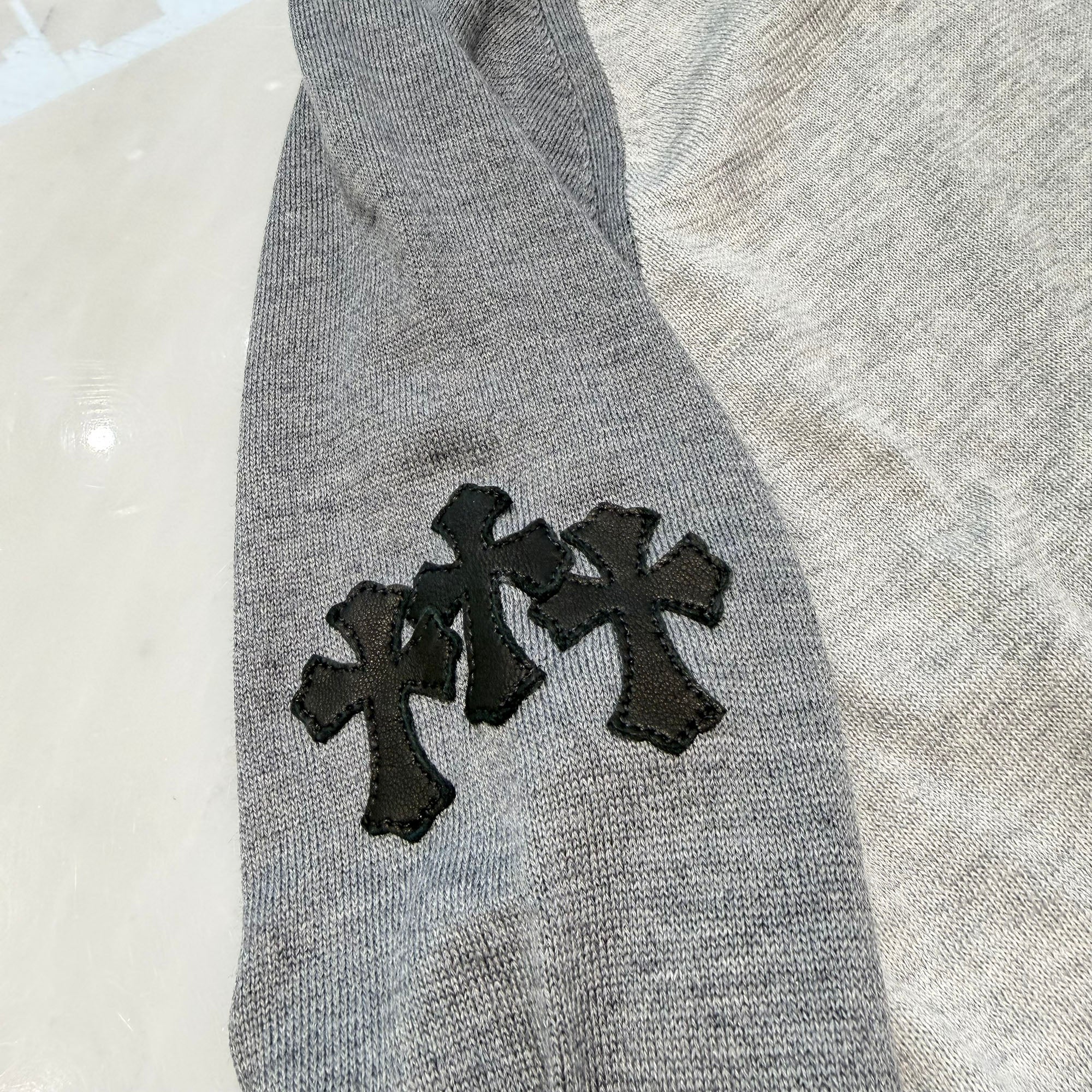 CHROME HEARTS 2026SS 3 Cross Patch CH Logo Embroidery Raglan Long Sleeve Tee Size XL クロムハーツ 3クロスパッチ CHロゴ刺繍 ラグラン ロングスリーブTシャツ サイズXL