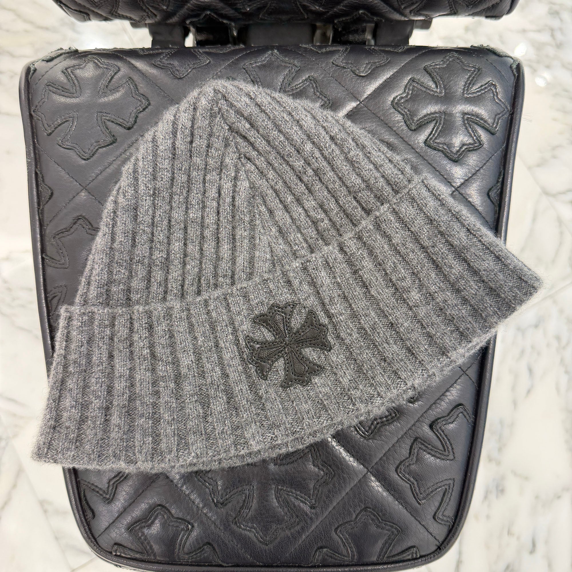 CHROME HEARTS Cashmere 1 Cross Leather Patch Beanie Size ONE SIZE (53-60) クロムハーツ カシミヤ 1 クロス レザーパッチ ビーニー サイズONE SIZE (53-60)