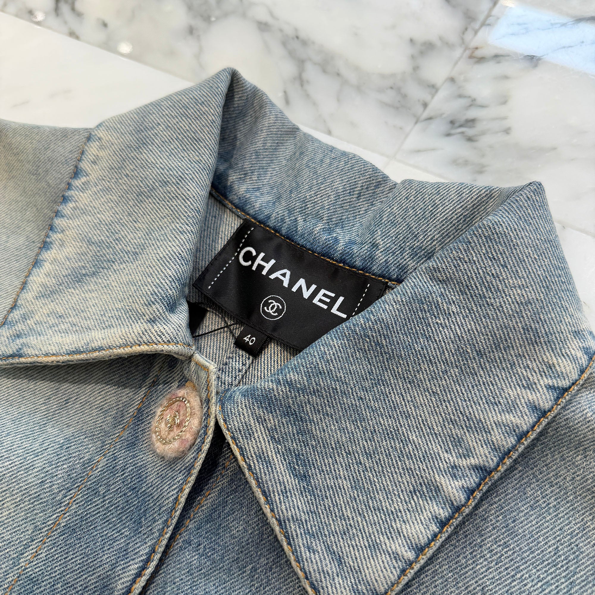 CHANEL 2024AW Coco Mark Tweed Button Washed Denim Coveralls Jacket P78301V70488 Size 40 シャネル ココマークボタン ツイード ウォッシュド デニム カバーオール ジャケット サイズ40