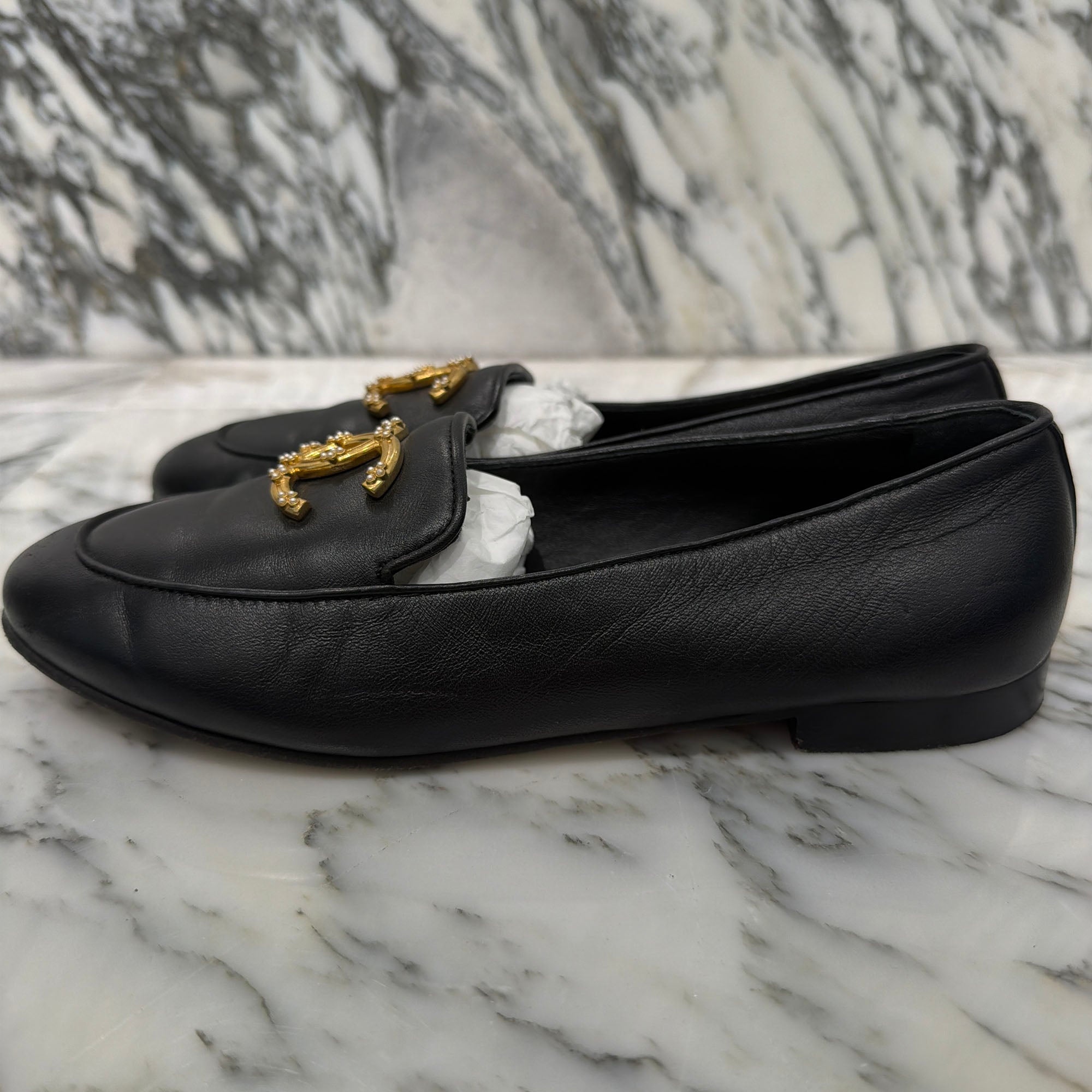 CHANEL CoCo Mark Pearl Leather Pumps G35894 Size 38C (約24.0cm～24.5cm) シャネル ココマーク パール レザーパンプス サイズ38C (約24.0cm～24.5cm)