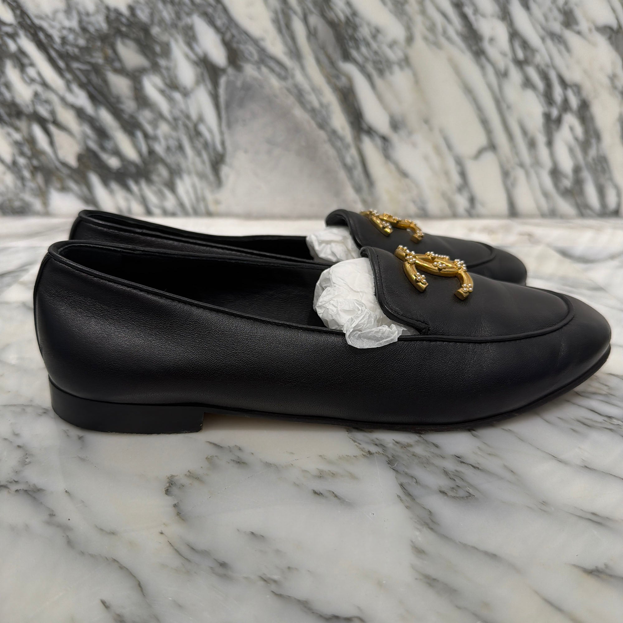 CHANEL CoCo Mark Pearl Leather Pumps G35894 Size 38C (約24.0cm～24.5cm) シャネル ココマーク パール レザーパンプス サイズ38C (約24.0cm～24.5cm)