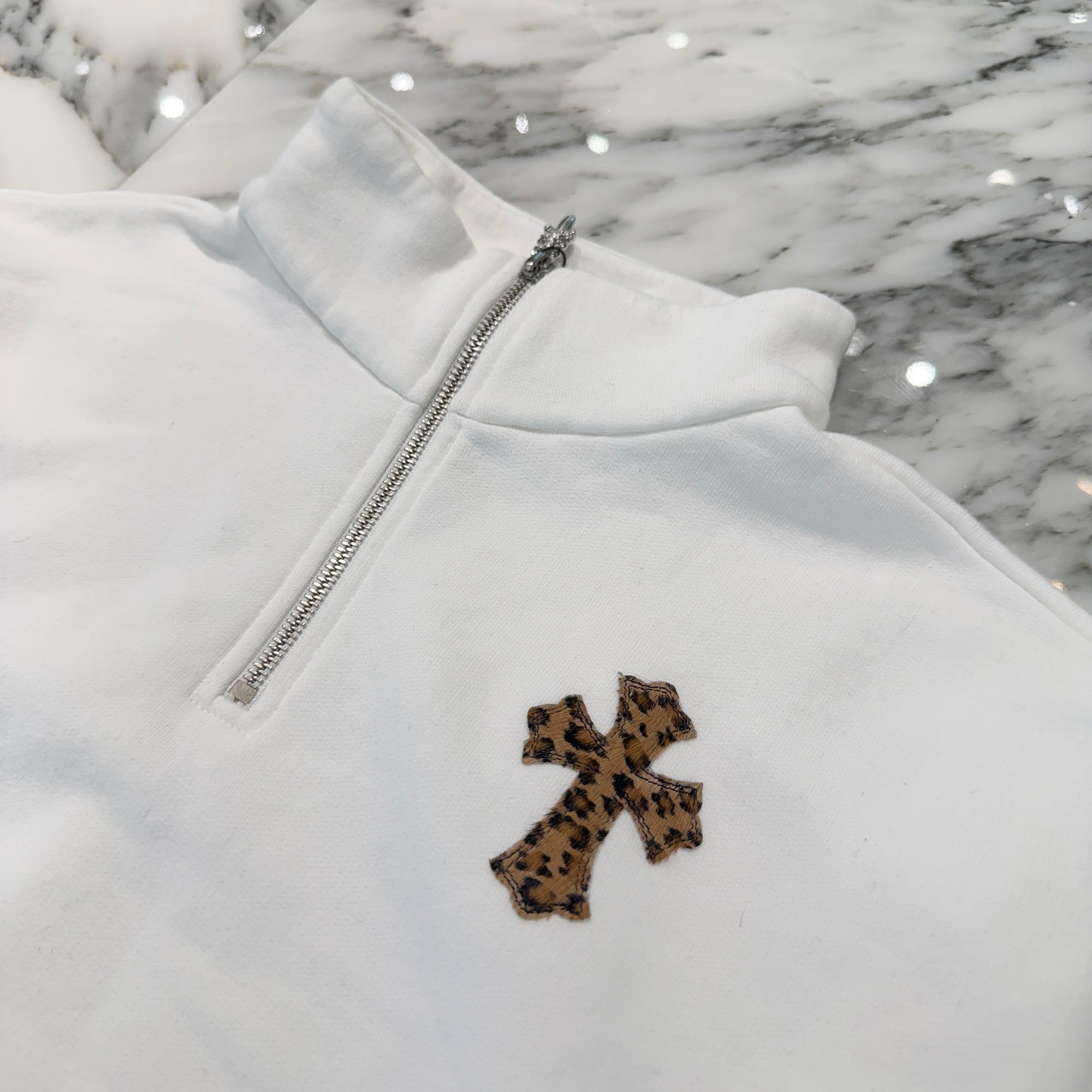 CHROME HEARTS Y NOT Multi Leather Cross Patch Half Zip Up Sweatshirt Size M クロムハーツ ワイノット マルチレザークロスパッチ ハーフ ジップアップ スウェットシャツ サイズM