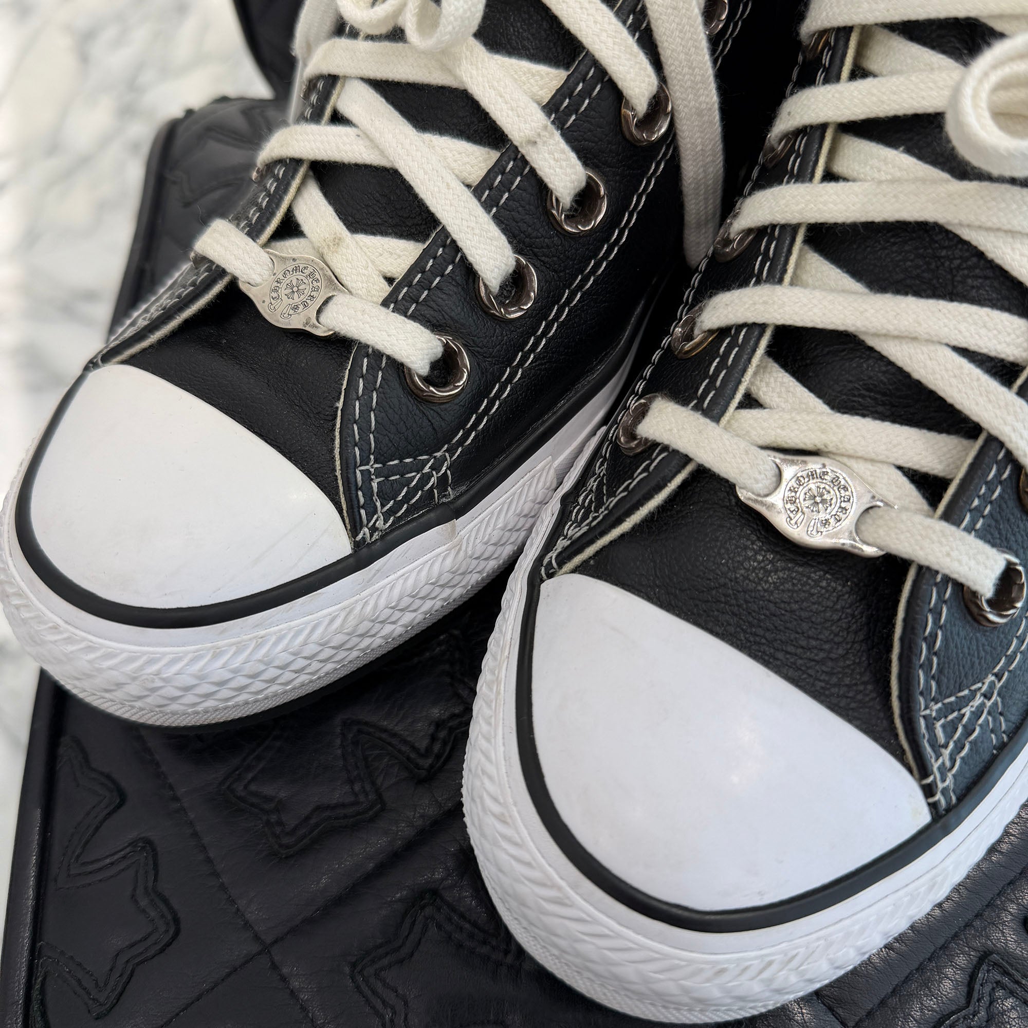 CHROME HEARTS × CONVERSE ALL STAR Cross Leather Patch Canvas High Cut Sneakers Size 8 (26.5cm) クロムハーツ × コンバース オールスター クロスレザーパッチ キャンバス ハイカットスニーカー サイズ8 (26.5cm)