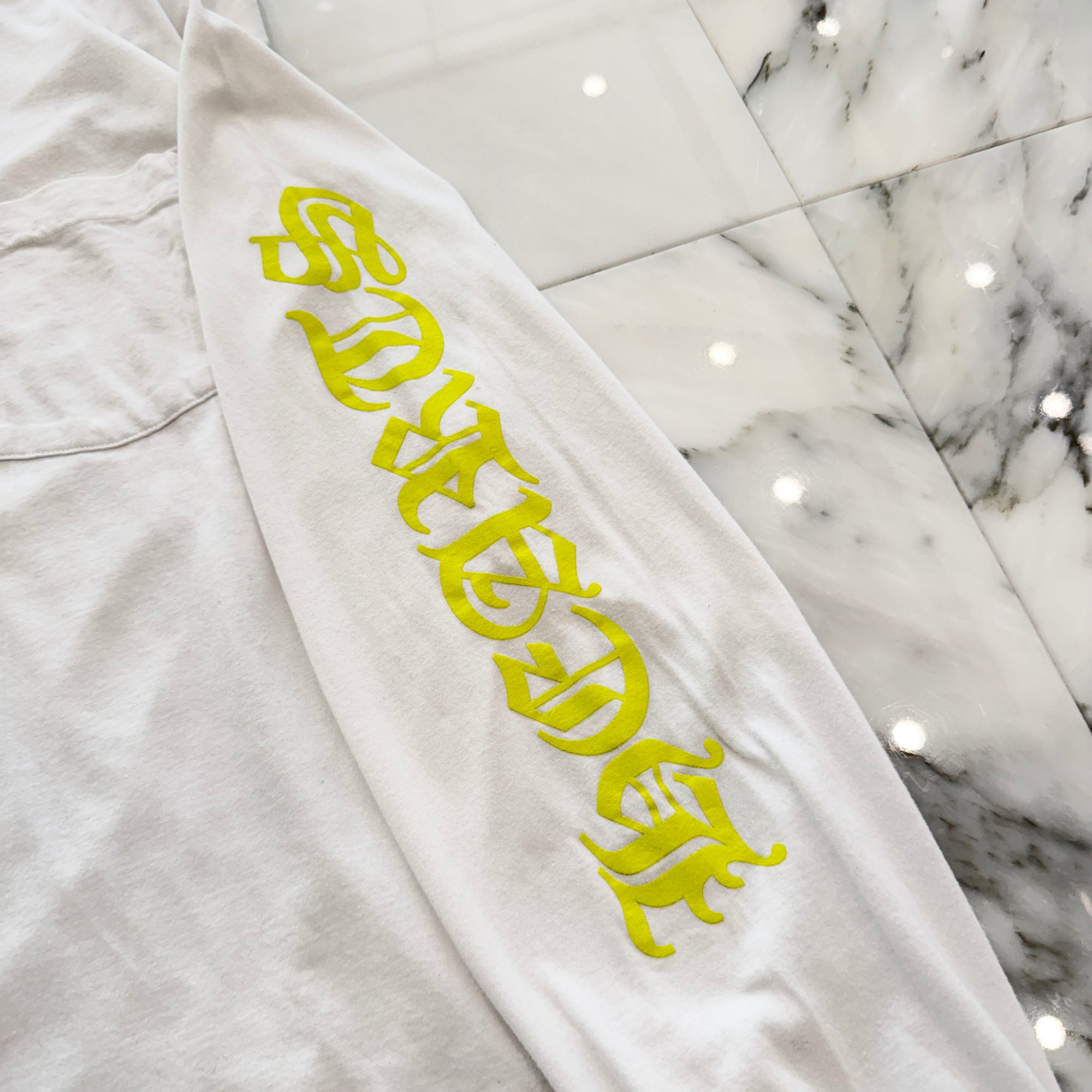 CHROME HEARTS Old English Neck Logo Neon Yellow Long Sleeve Tee Size L クロムハーツ オールドイングリッシュネックロゴネオンイエローロングスリーブTシャツ サイズL
