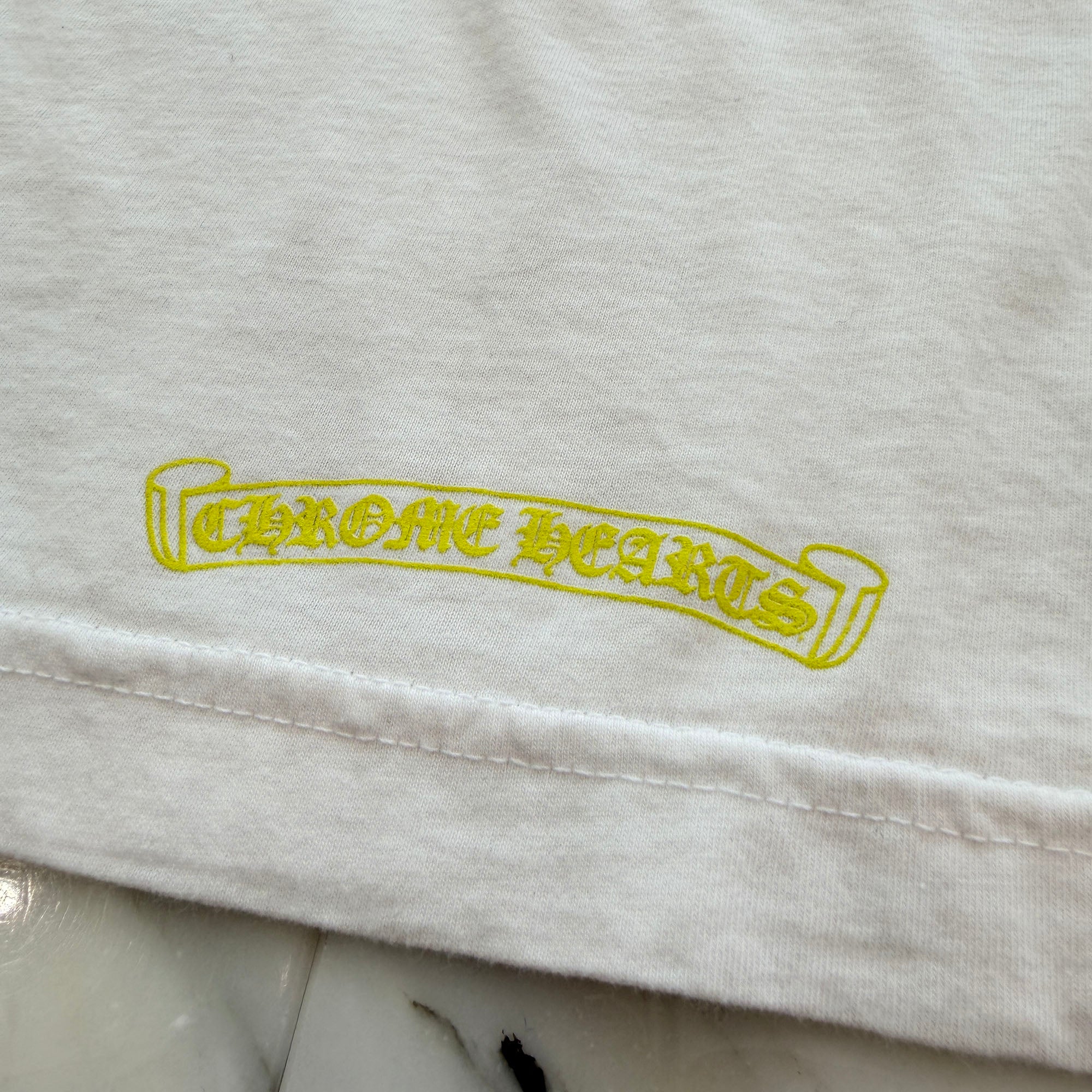 CHROME HEARTS Old English Neck Logo Neon Yellow Long Sleeve Tee Size L クロムハーツ オールドイングリッシュネックロゴネオンイエローロングスリーブTシャツ サイズL