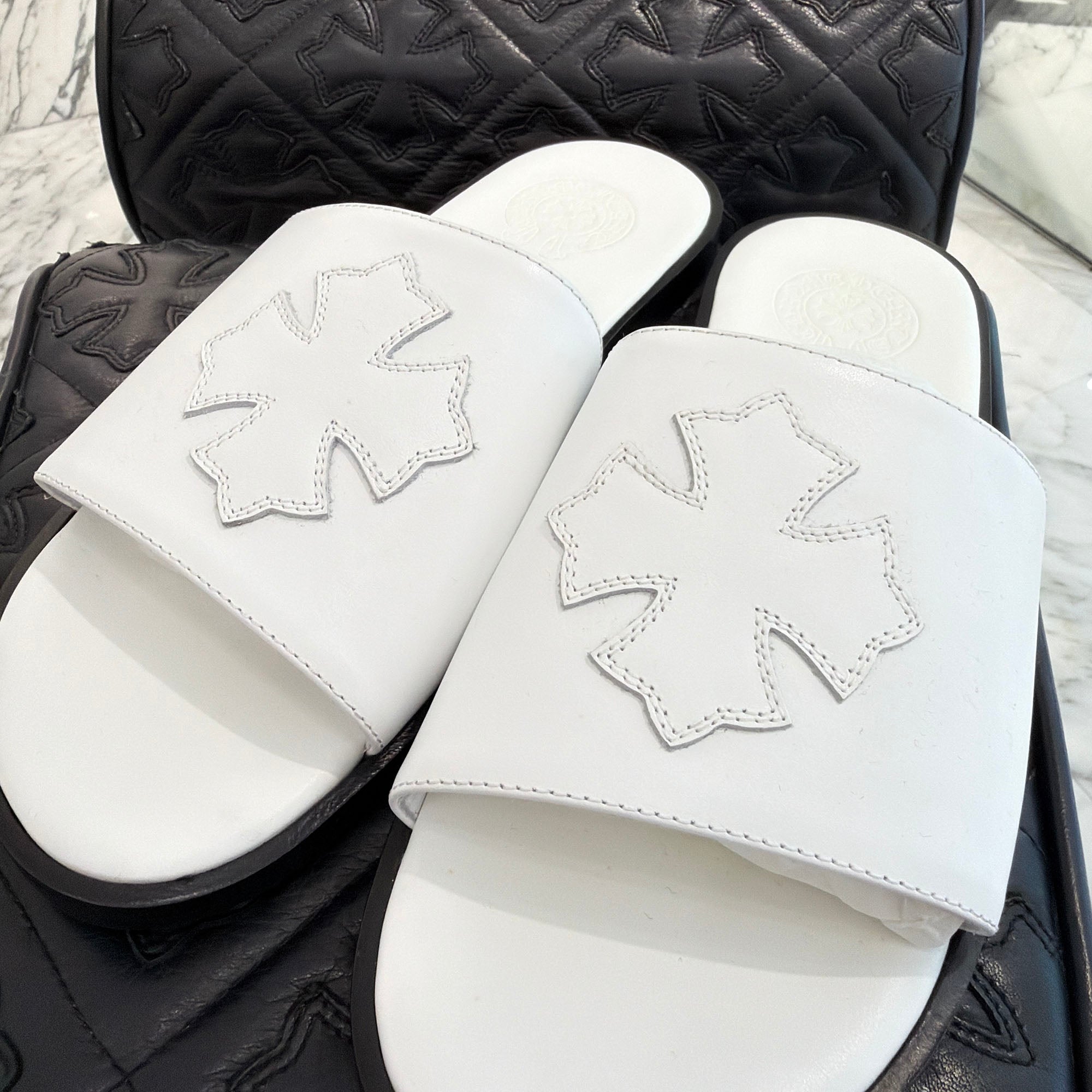 CHROME HEARTS Leather Cross Patch Sandals Size 40 クロムハーツ レザークロスパッチ サンダル サイズ40