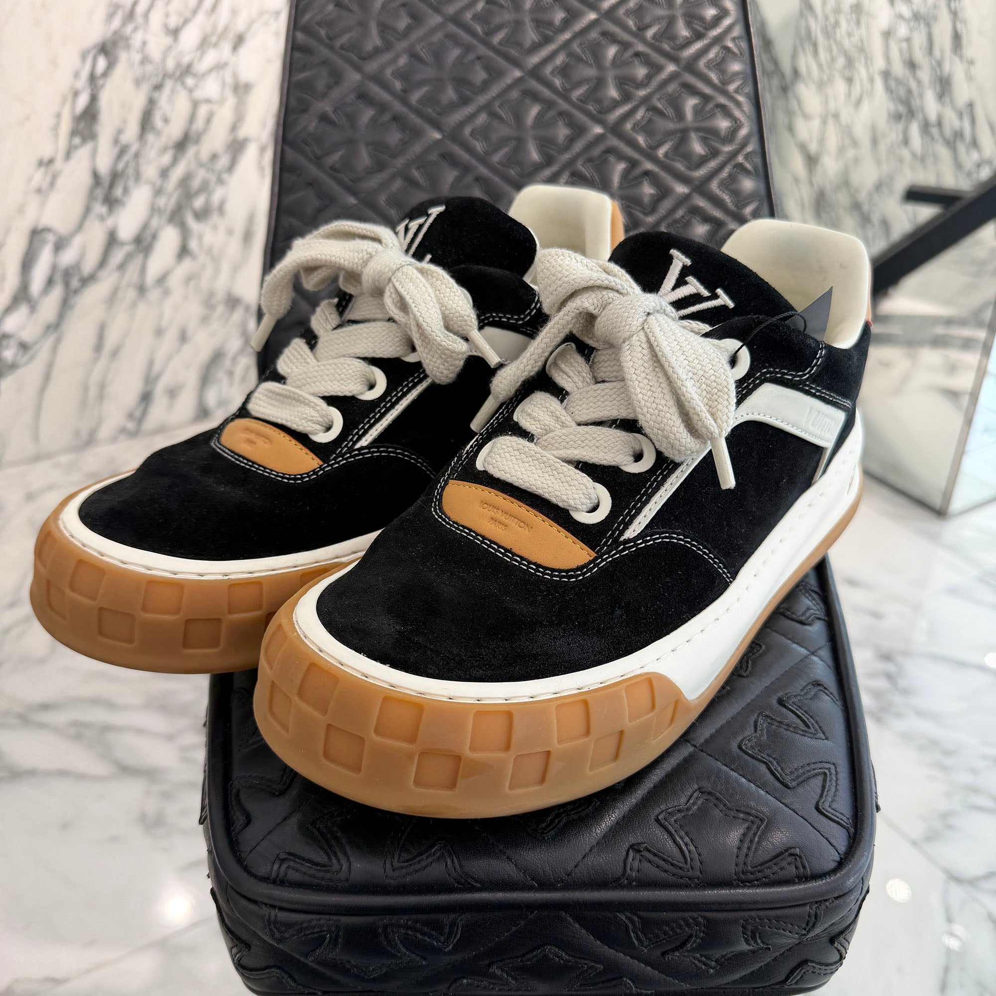 LOUIS VUITTON LV Tilted Sneaker 1AJ736 Size US9 (約28.0cm) ルイ