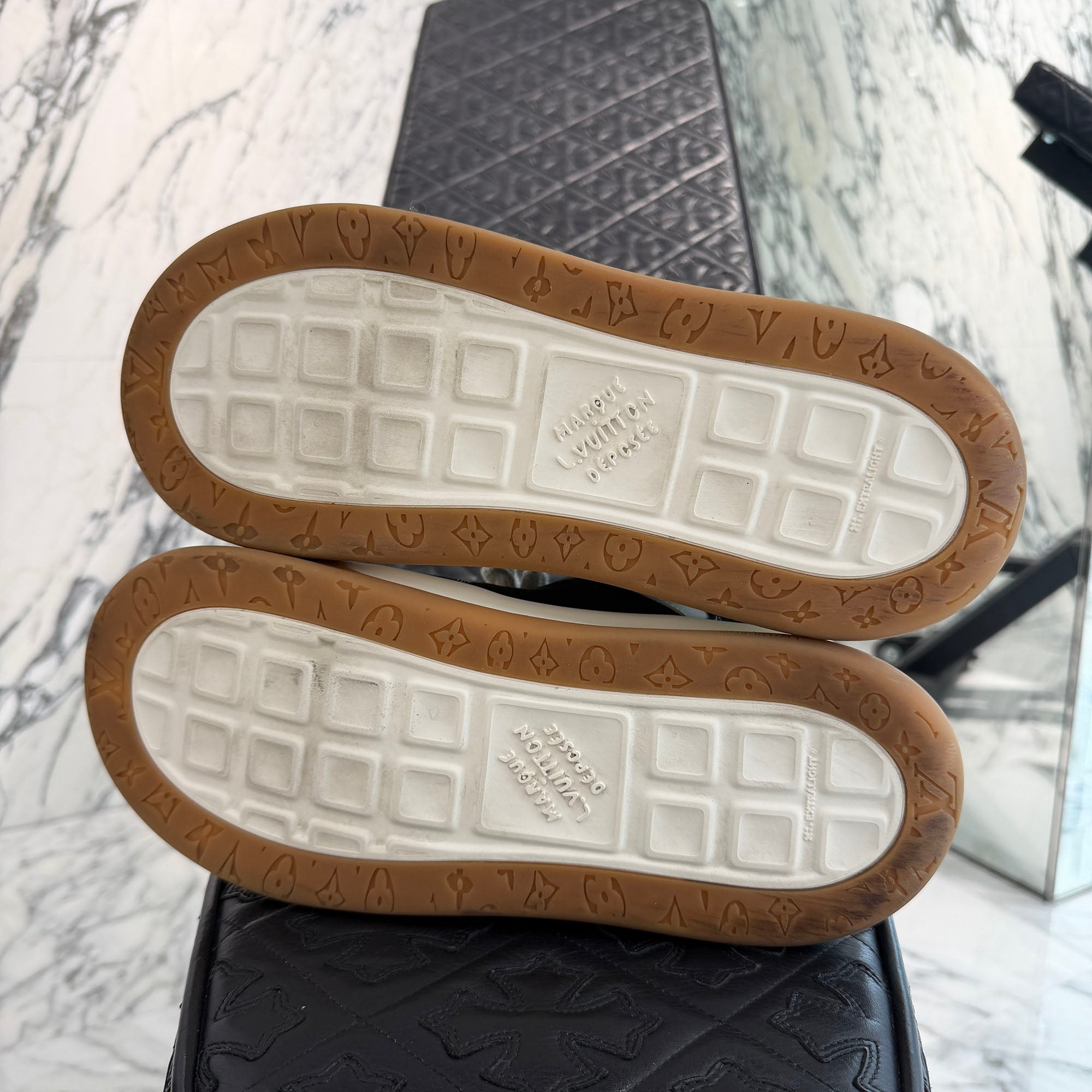 LOUIS VUITTON LV Tilted Sneaker 1AJ736 Size US9 (約28.0cm) ルイヴィトン LV ティルテッド スニーカー サイズUS9 (約28.0cm)