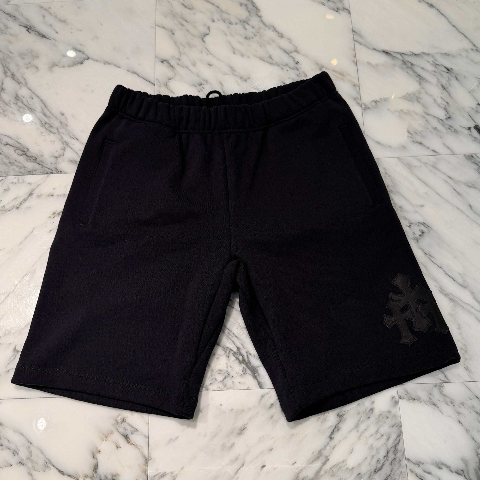 CHROME HEARTS Y NOT Triple Cross Leather Patch Sweat Shorts Size M