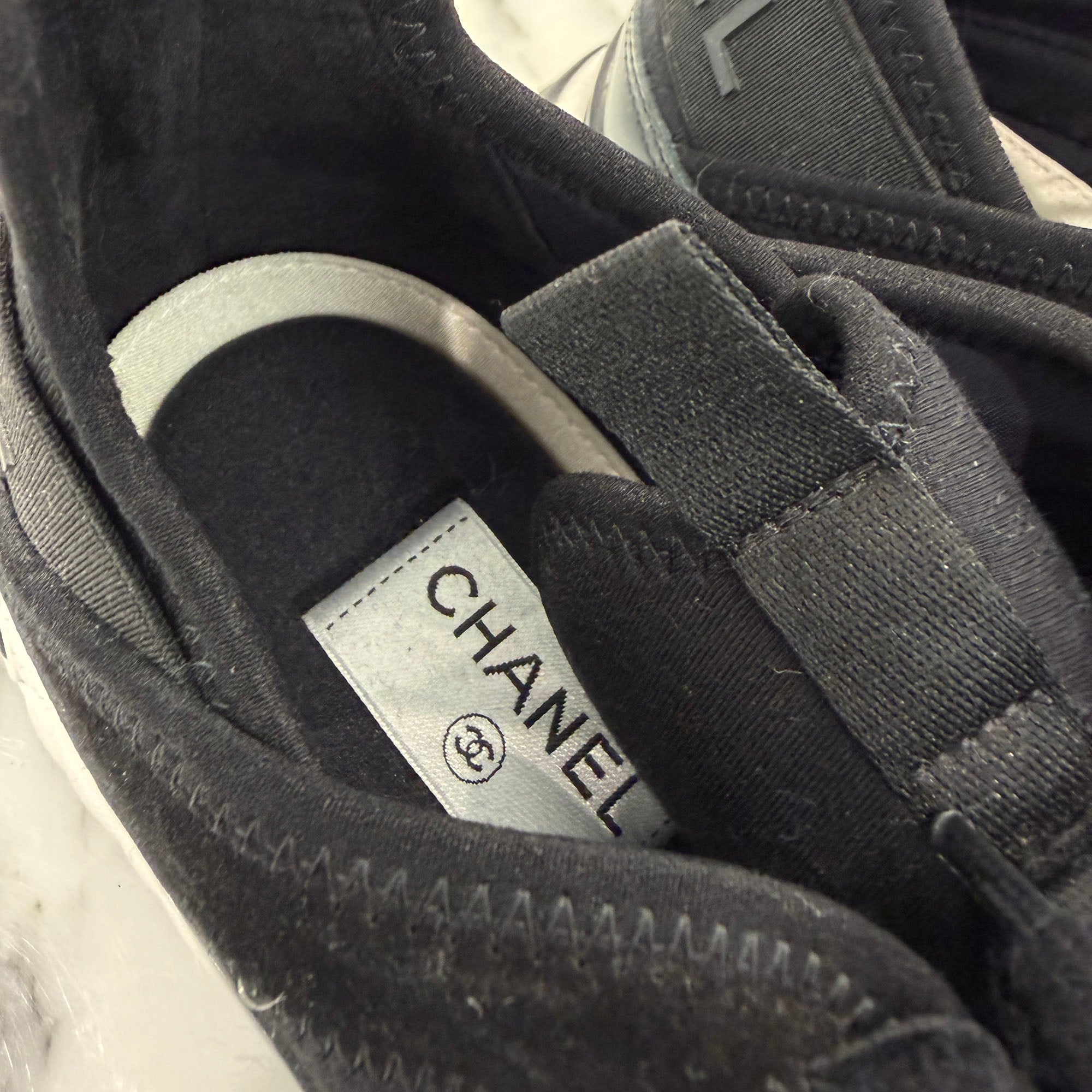 CHANEL 2023AW CoCo Mark Low Cut Lace Up Sneakers G45331 B14494 Size 41 (約：25.5cm～26.0cm) シャネル ココマーク ローカット レースアップ スニーカー サイズ41 (約：25.5cm～26.0cm)