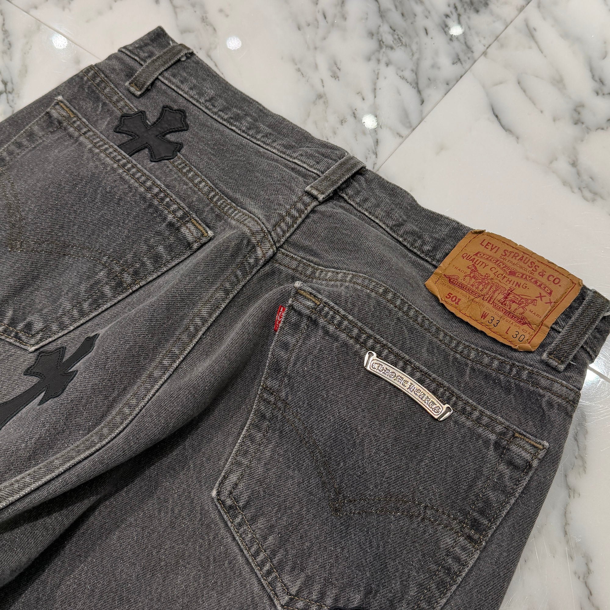 CHROME HEARTS × Levi's 501 VNTG Leather Cross Patch Jeans Size 32 クロムハーツ × リーバイス 501 ヴィンテージ レザークロスパッチ ジーンズ デニムパンツ サイズ32