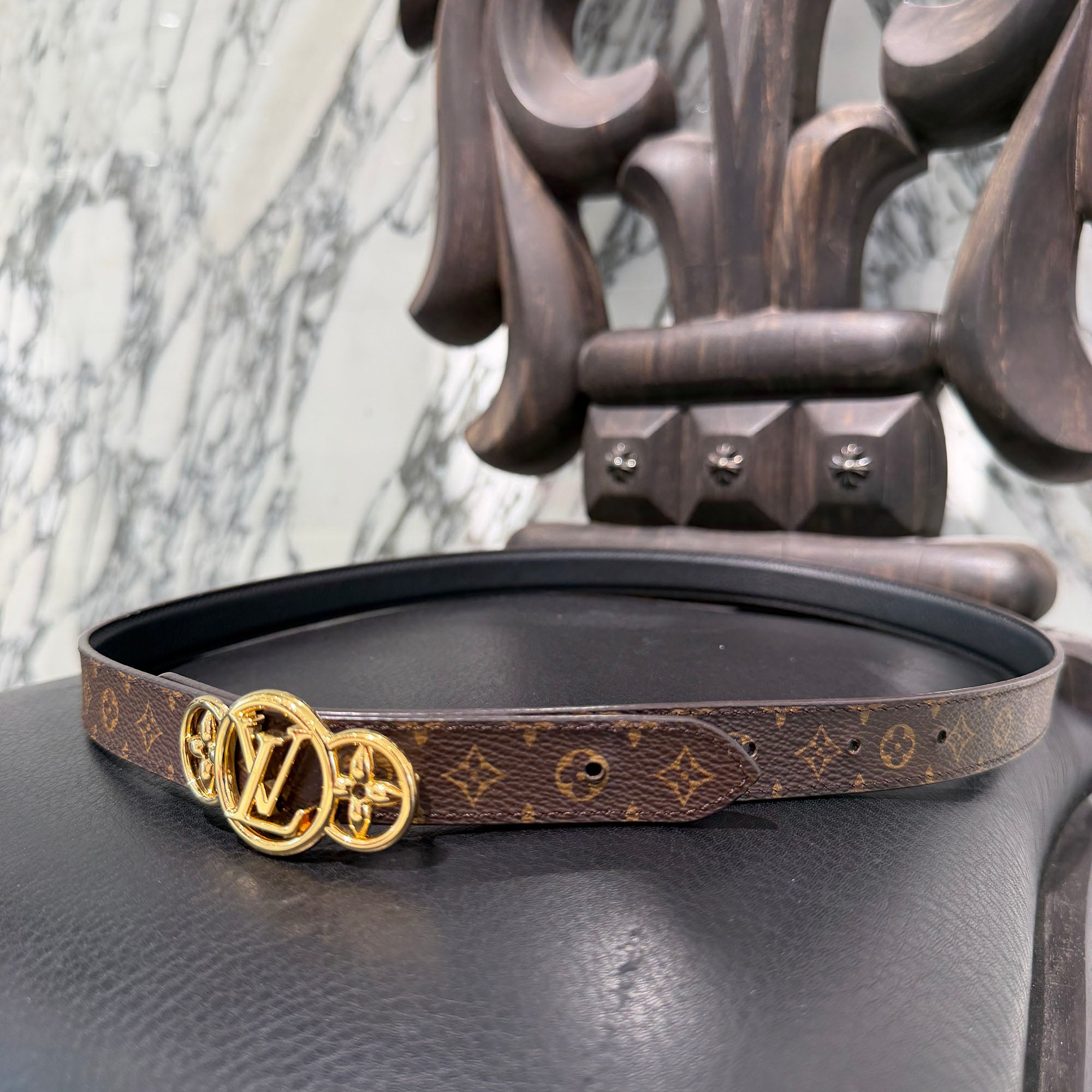 LOUIS VUITTON LV Trio 20mm Reversible Leather Belt AC4273 ルイヴィトン LVトリオ 20mm リバーシブル レザーベルト