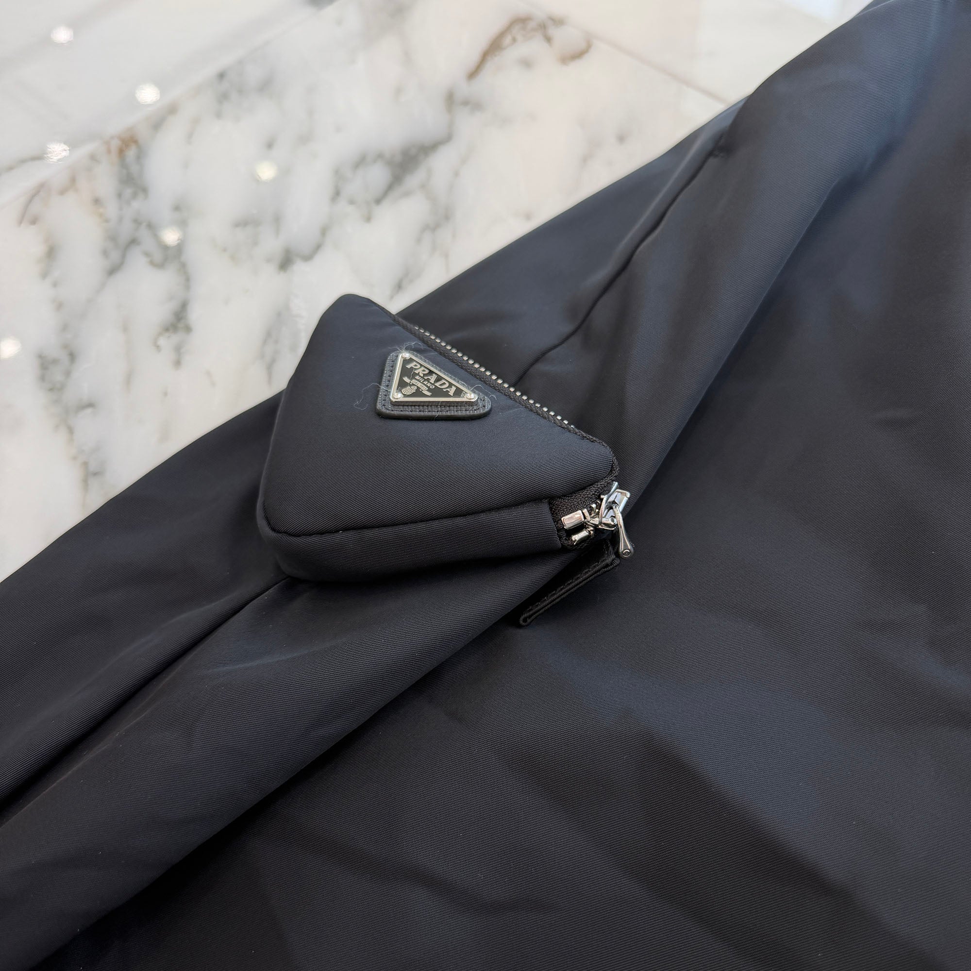 PRADA 2021SS Re Nylon Triangle Logo Plate Pocket Nylon Long Pants SPH140 S212 1WQ8 Size 50 プラダ リナイロン トライアングルロゴプレート ポケット ナイロンロングパンツ サイズ50