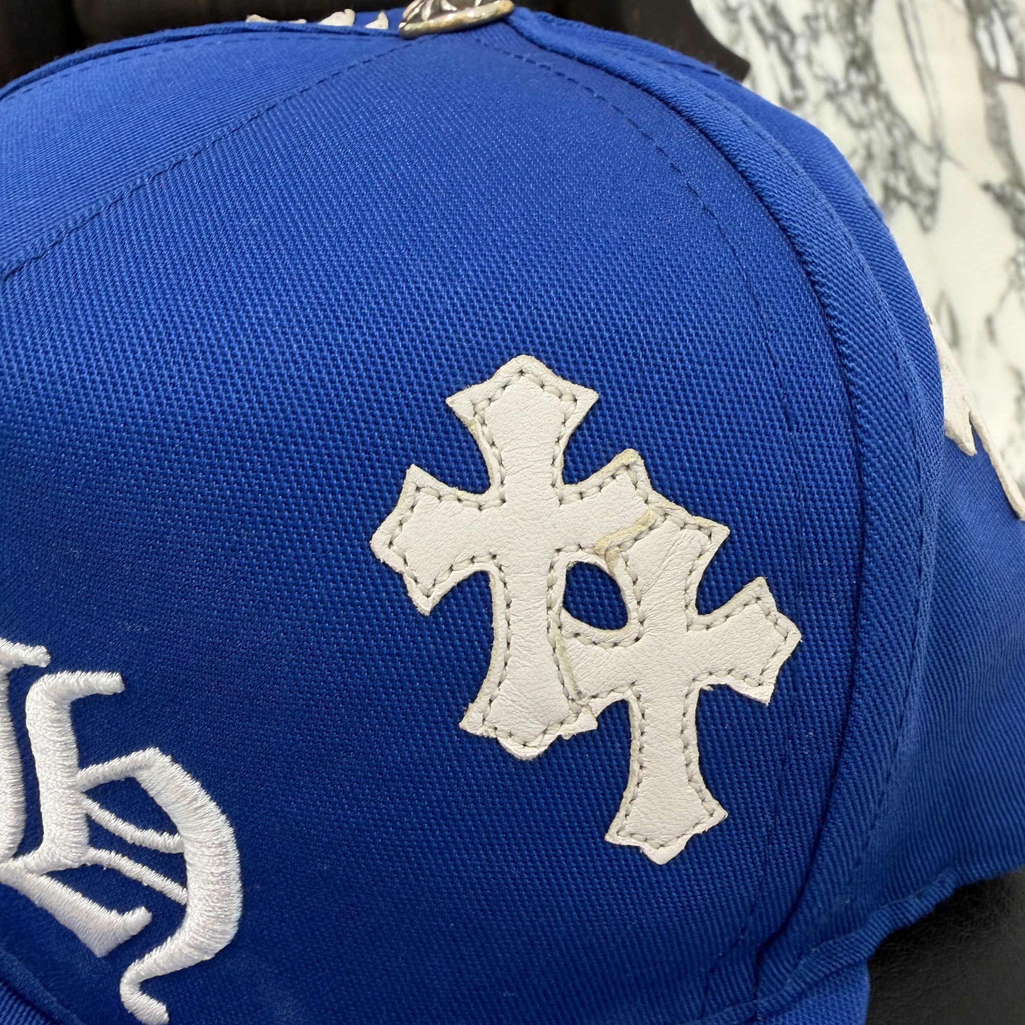 CHROME HEARTS Cemetery Cross Patch Trucker Cap Size ONE SIZE (53-60) クロムハーツ セメタリークロス トラッカーキャップ ONE SIZE (53-60)