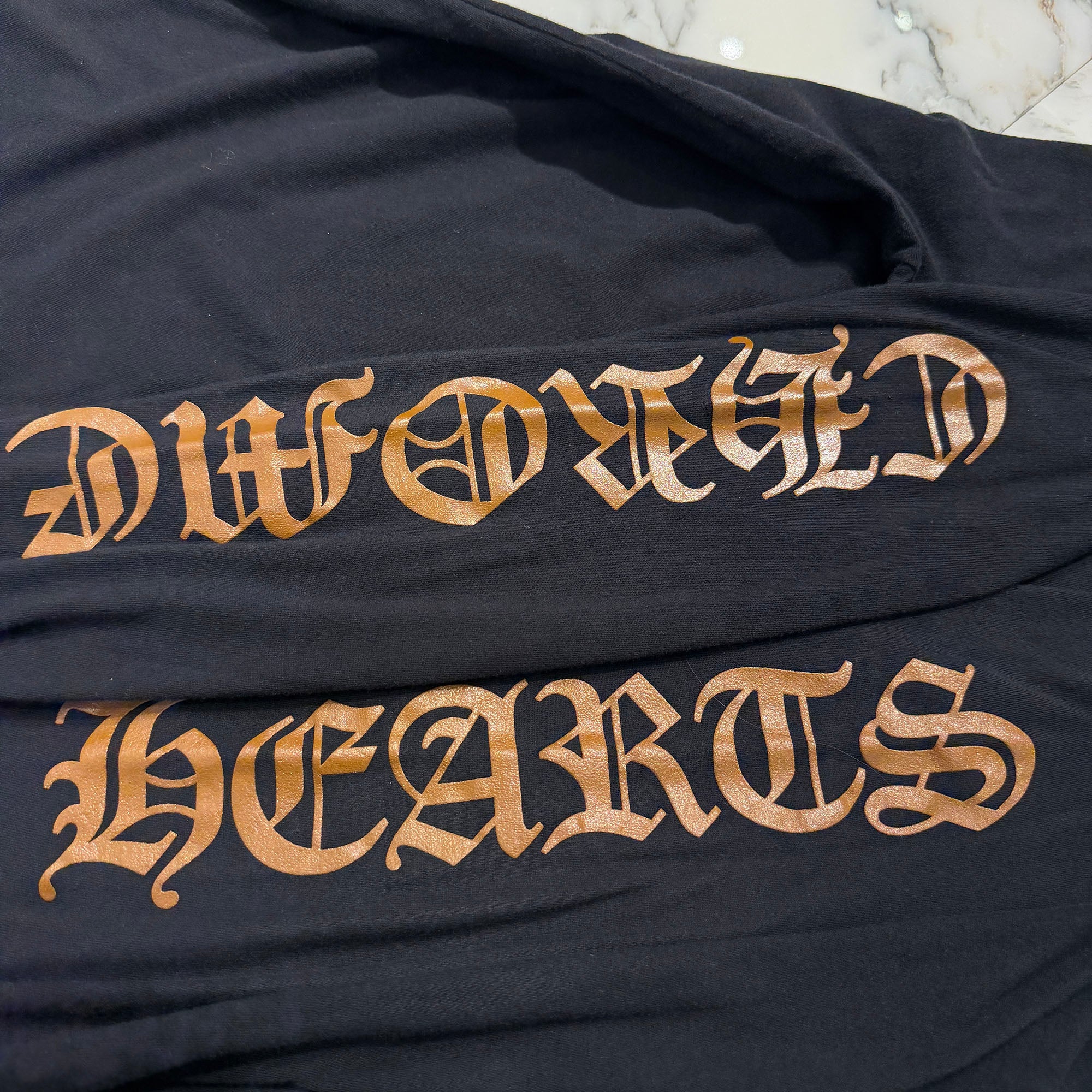 CHROME HEARTS Old English Brown Neck Logo Long Sleeve Tee Size L クロムハーツ オールドイングリッシュ ブラウン ネックロゴ ロングスリーブTシャツ サイズL