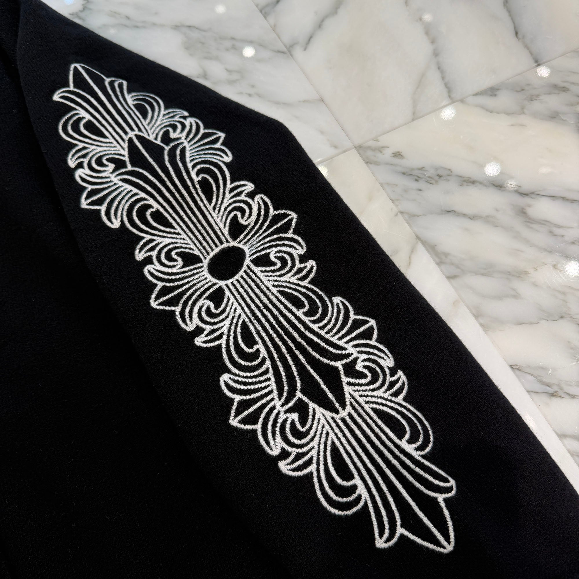 CHROME HEARTS Y NOT Floral Cross Embroidery Cashmere Knit Pullover Hoodie Size L クロムハーツ ワイノット フローラルクロス刺繍 カシミヤニット プルオーバーフーディ サイズL