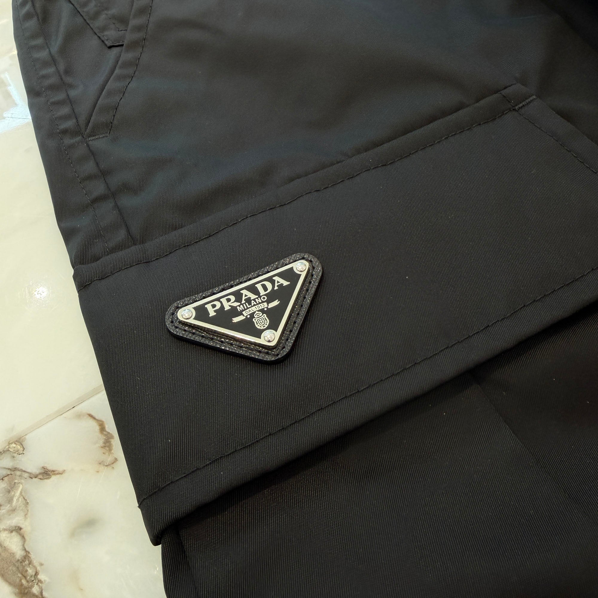 PRADA 2023SS Re Nylon Triangle Logo Plate Nylon Cargo Pants SPH286 S222 1WQ8 Size M プラダ リナイロン トライアングルロゴプレート ナイロンカーゴパンツ サイズM
