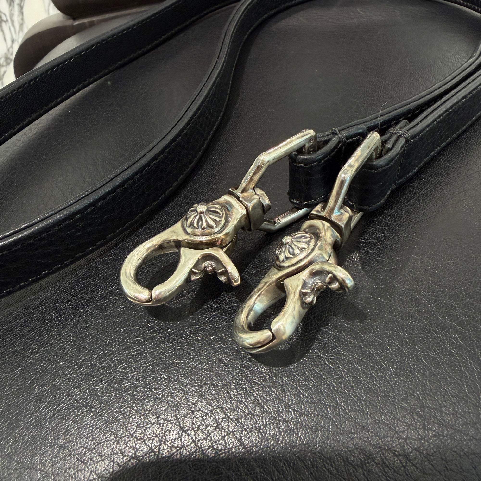 CHROME HEARTS DOG ADAMS CH Cross Leather Shoulder Hand Bag クロムハーツ ドッグアダムズ CHクロス レザー ショルダー ハンドバッグ