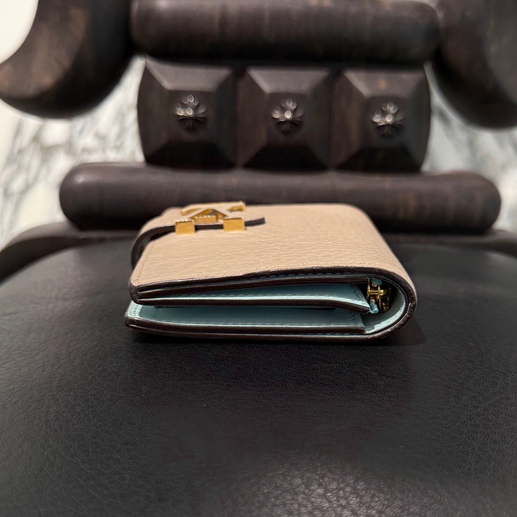 LOUIS VUITTON Vertical Compact Wallet M82198 ルイヴィトン ヴェルティカル コンパクト ウォレット