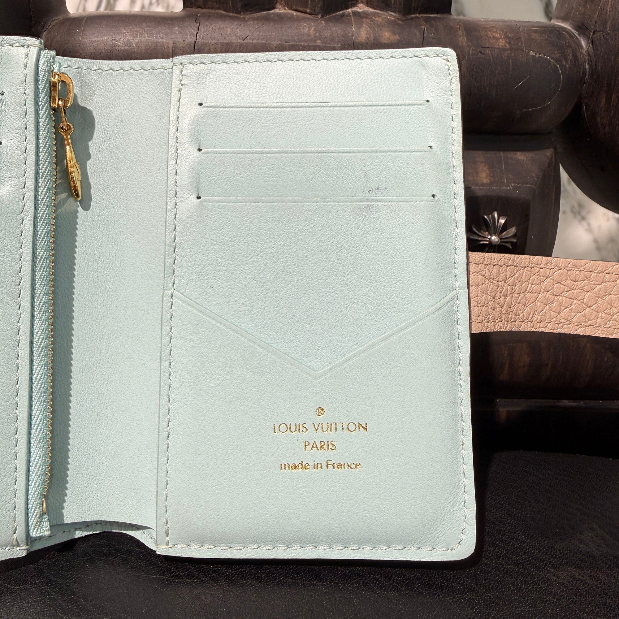 LOUIS VUITTON Vertical Compact Wallet M82198 ルイヴィトン ヴェルティカル コンパクト ウォレット