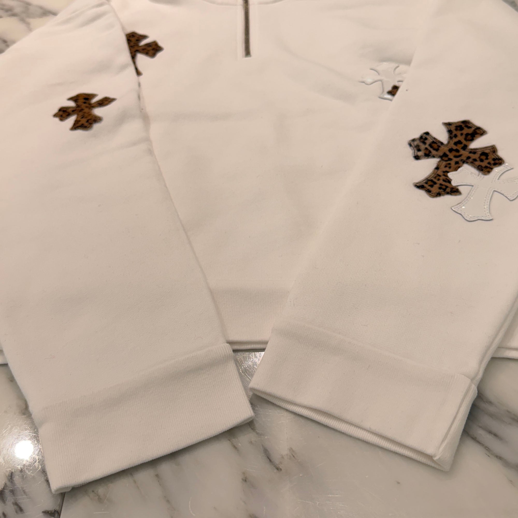 CHROME HEARTS Y NOT Multi Leather Cross Patch Half Zip Sweatshirt Size S クロムハーツ ワイノット マルチレザークロスパッチ ハーフジップ スウェットシャツ サイズS