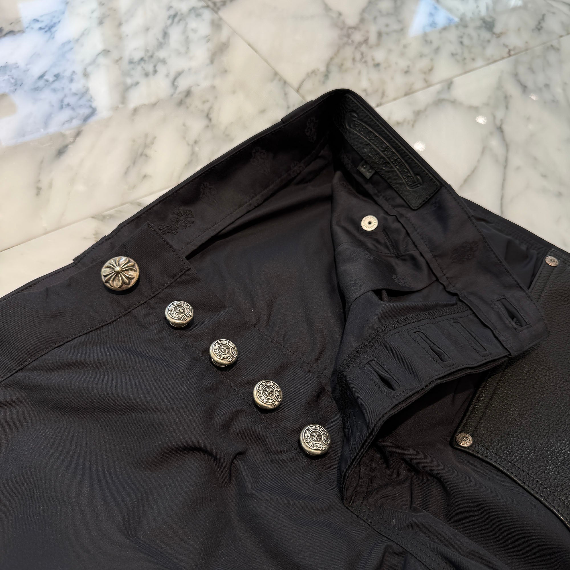 CHROME HEARTS Carpenter Leather Cross Patch Nylon Leather Work Pants Size 33 クロムハーツ カーペンター レザークロスパッチ ナイロン レザー 切替 ワークパンツ サイズ33